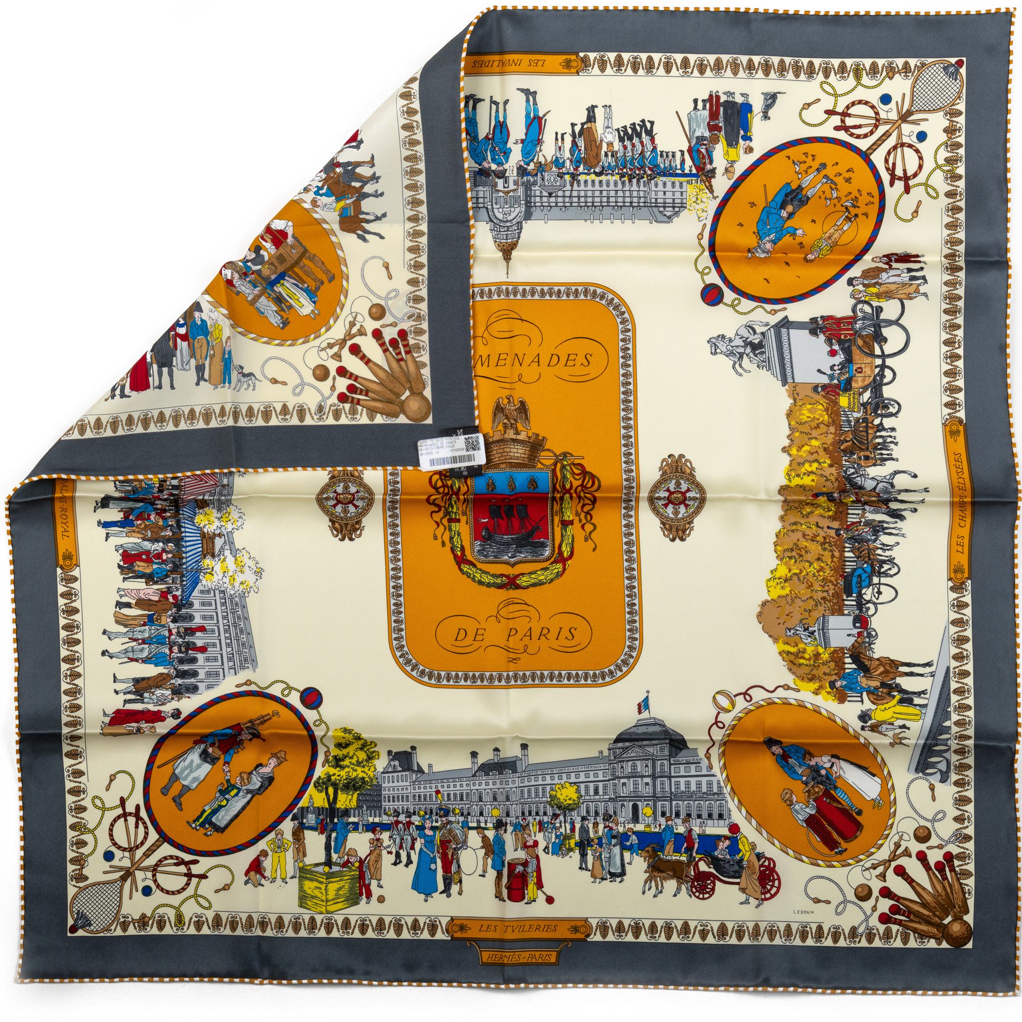 Hermes medium scarf in pure silk 