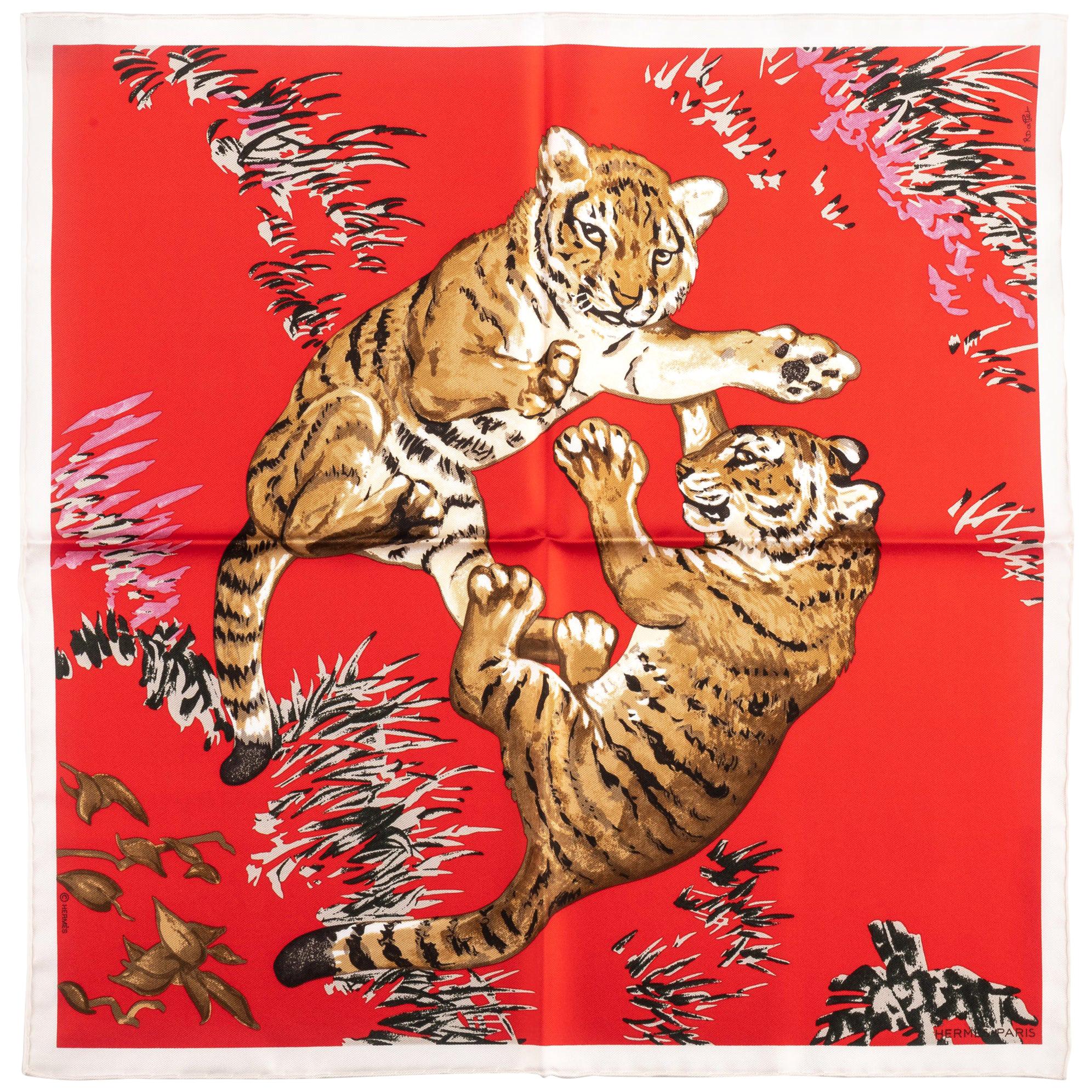 New Hermes Red Tiger Cubs Silk Gavroche Scarf en vente