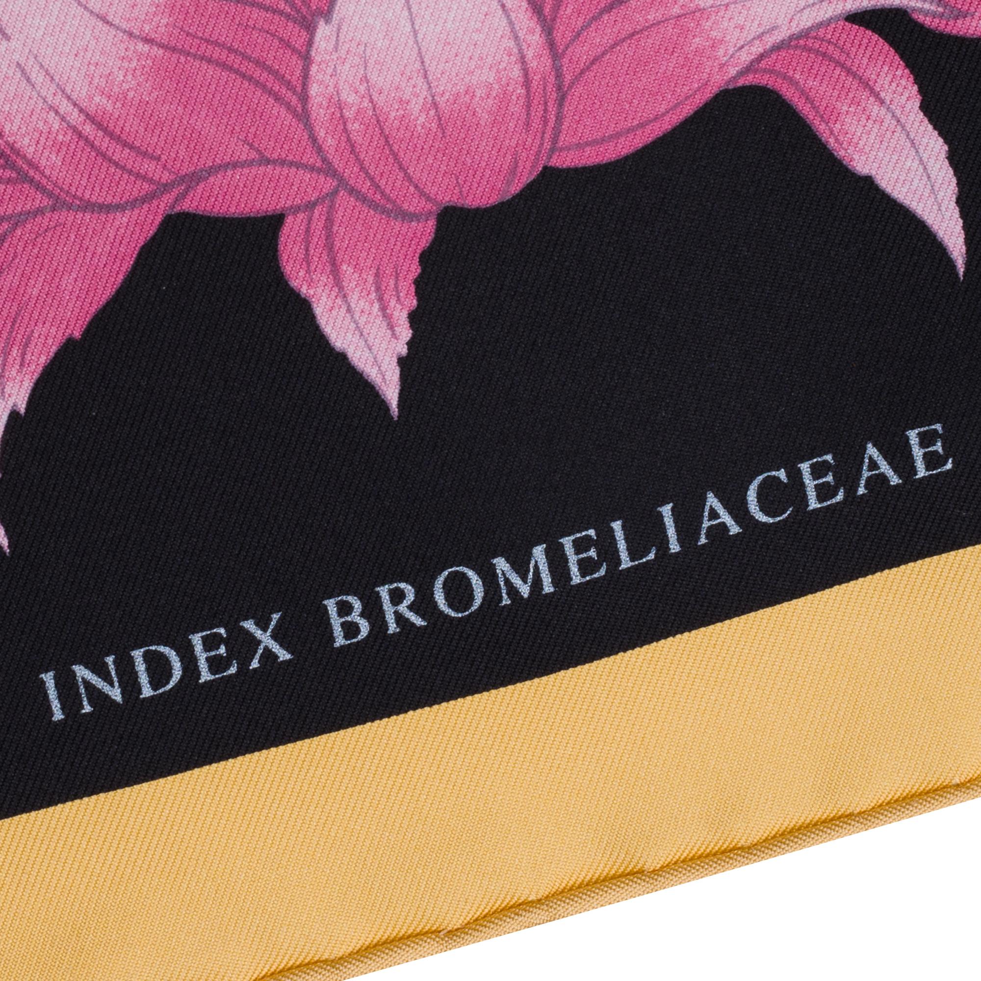 Women's New Hermès scarf “Index Bromeliaceae” 90 in black and yellow silk