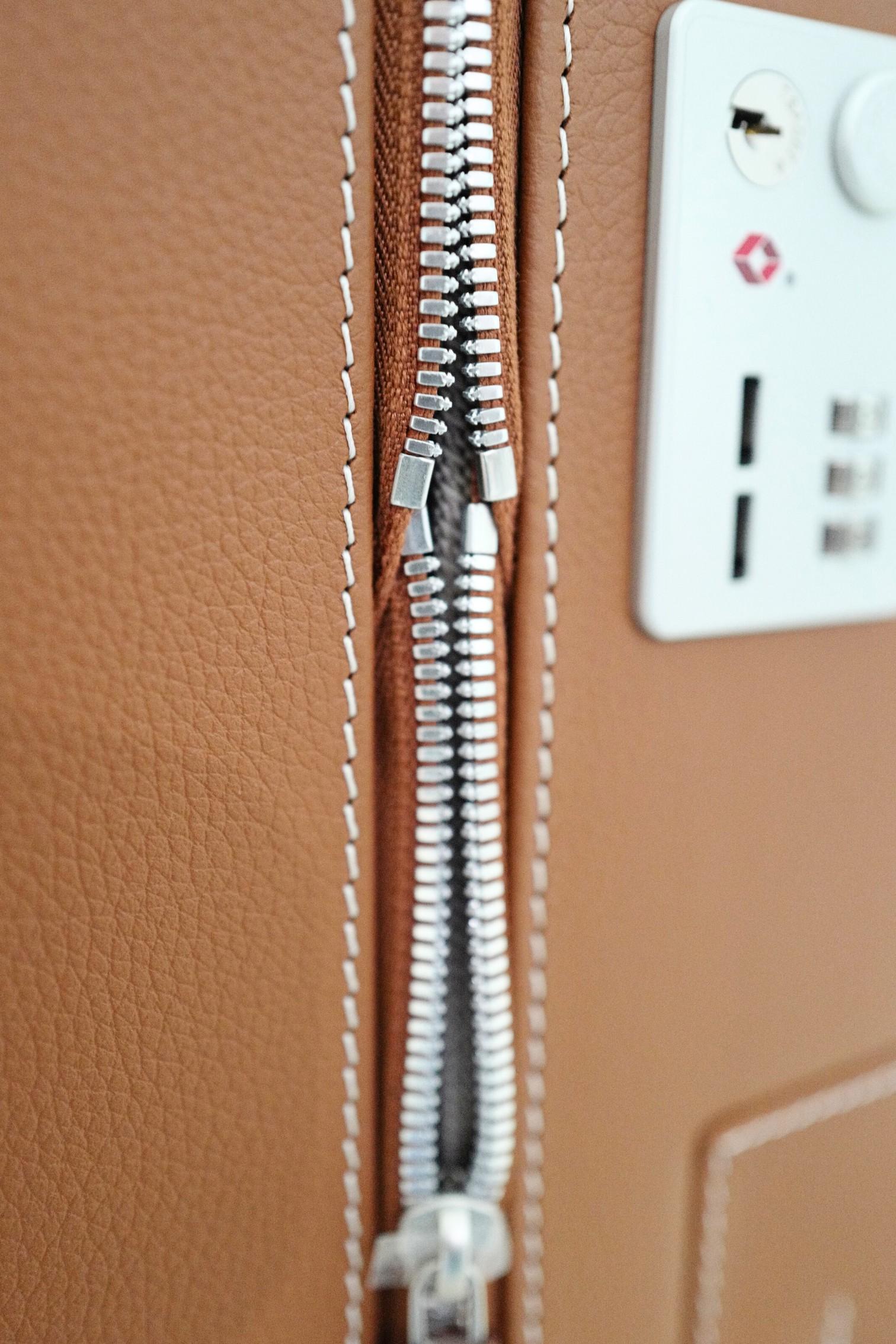 New Hermès Valise R.M.S Cargo Carry-On Suitcase – Beige/Fauve Canvas Leather PHW in vendita 13