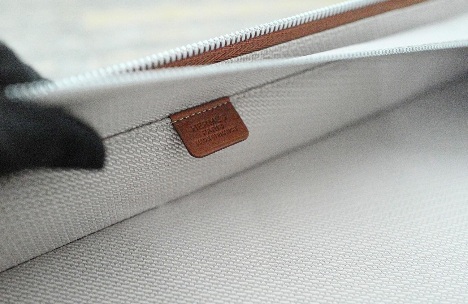 New Hermès Valise R.M.S Cargo Carry-On Suitcase – Beige/Fauve Canvas Leather PHW in vendita 4