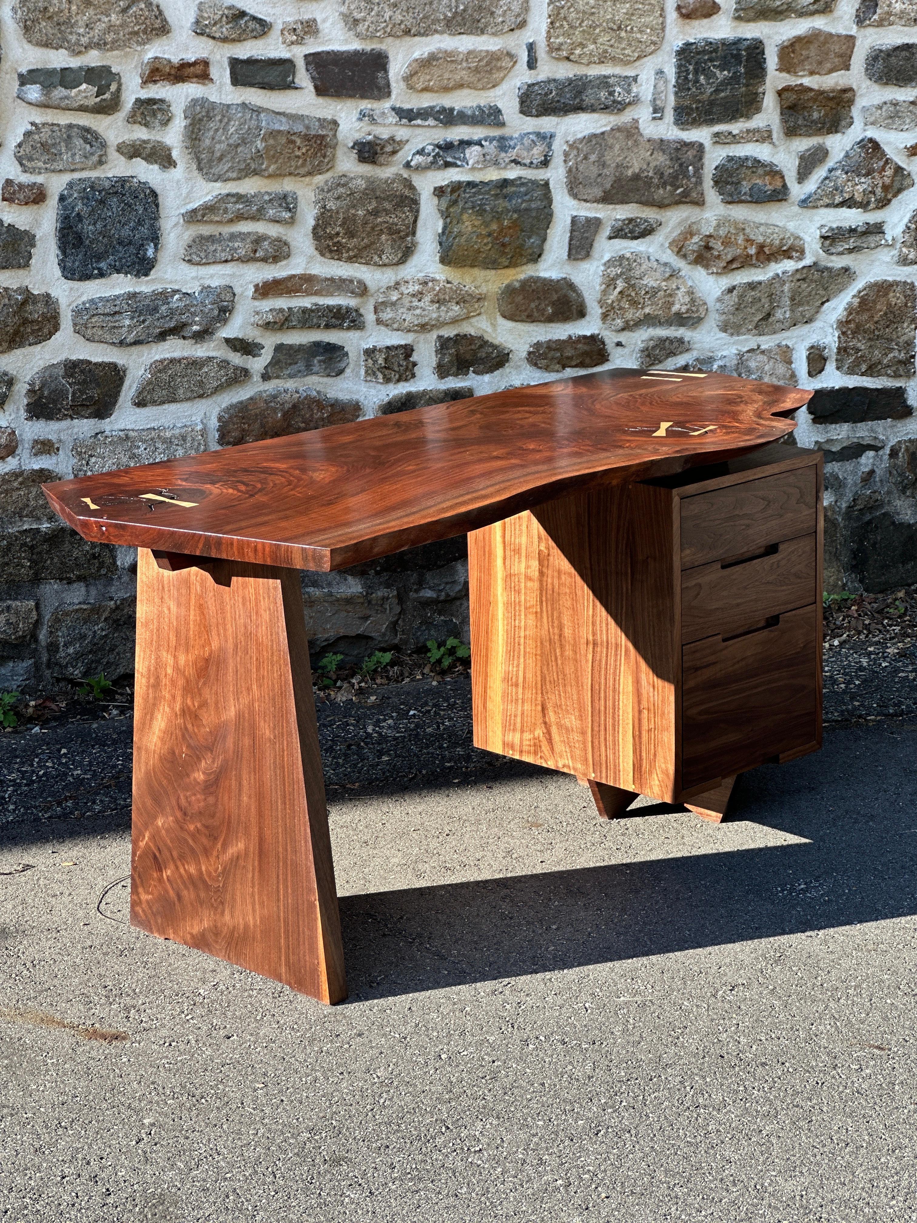 New Hope-Schreibtisch – Michael Oates (amerikanisch) im Angebot