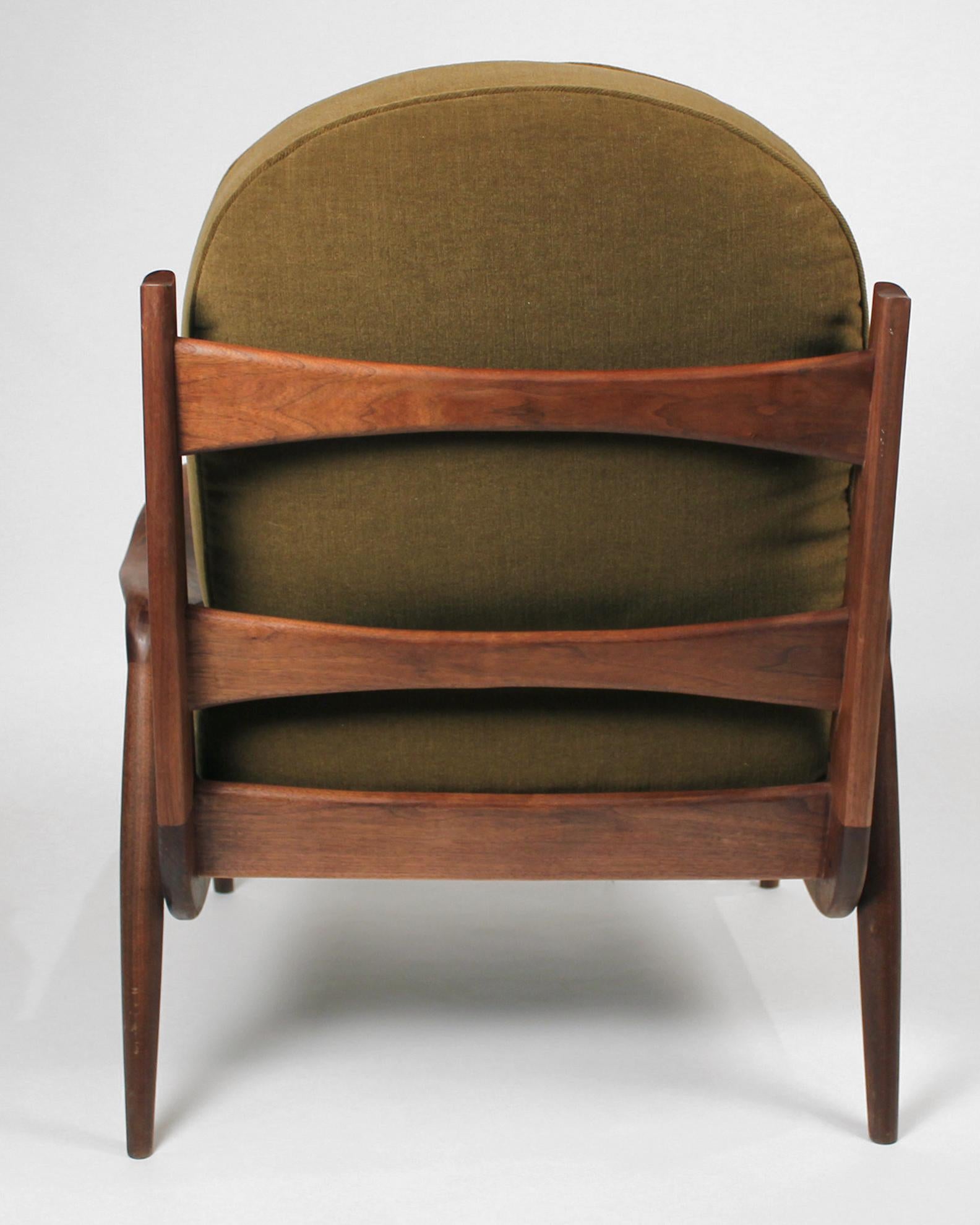 American Craftsman New Hope Lounge Chair from Phillip Lloyd Powell Studio in American Black Walnut