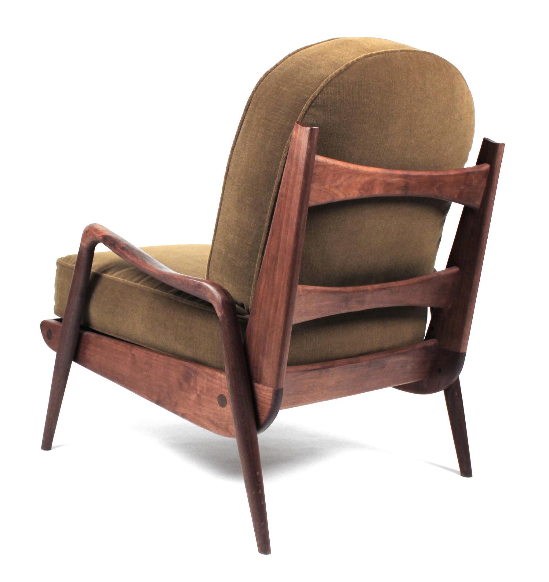 New Hope Lounge Chair from Phillip Lloyd Powell Studio in American Black Walnut In Good Condition In Dallas, TX