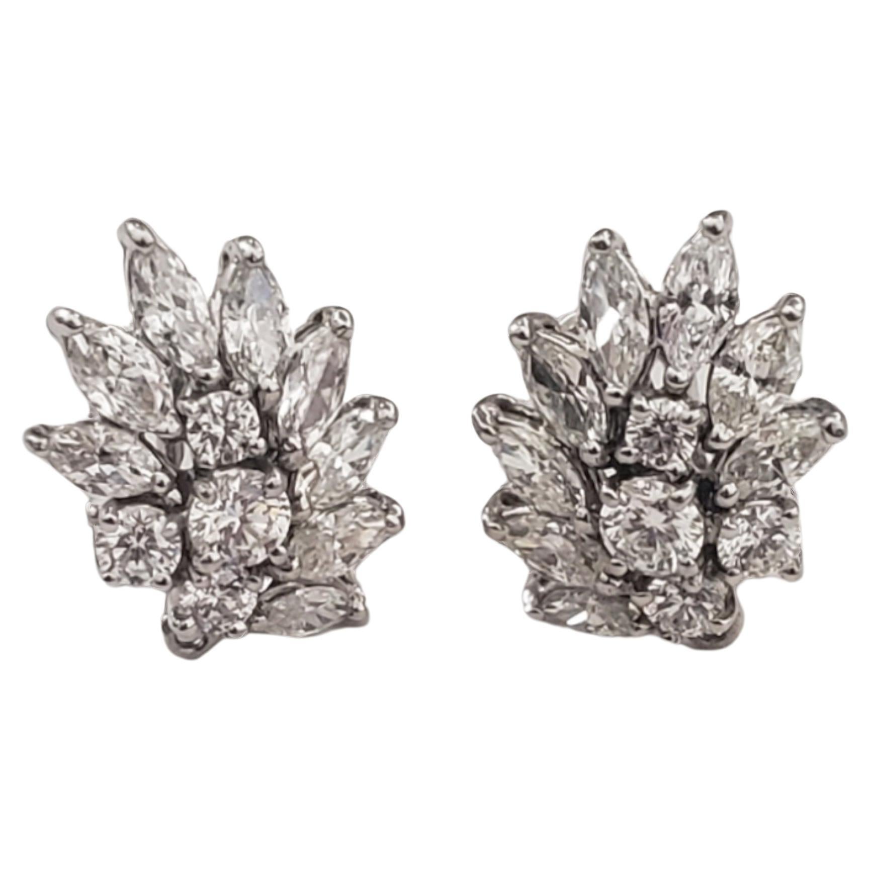 NEU HUGE FIRE GIA und UGL-Berichte. Natürliche Diamant-Cluster-Ohrringe aus Platin (Viktorianisch)