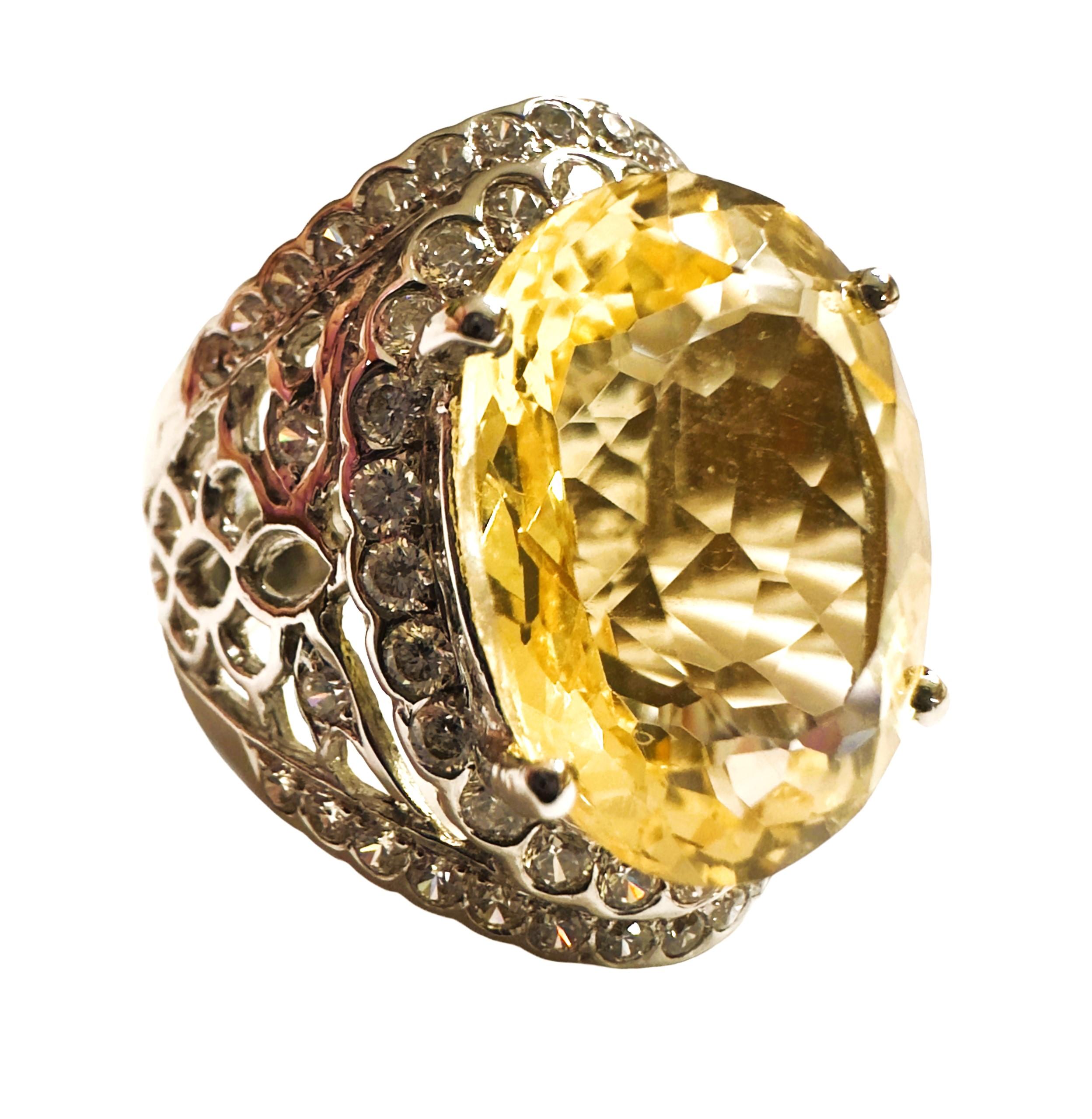 New IF Brazilian 9.30 Ct Yellow Citrine & Sapphire Sterling Ring In New Condition For Sale In Eagan, MN