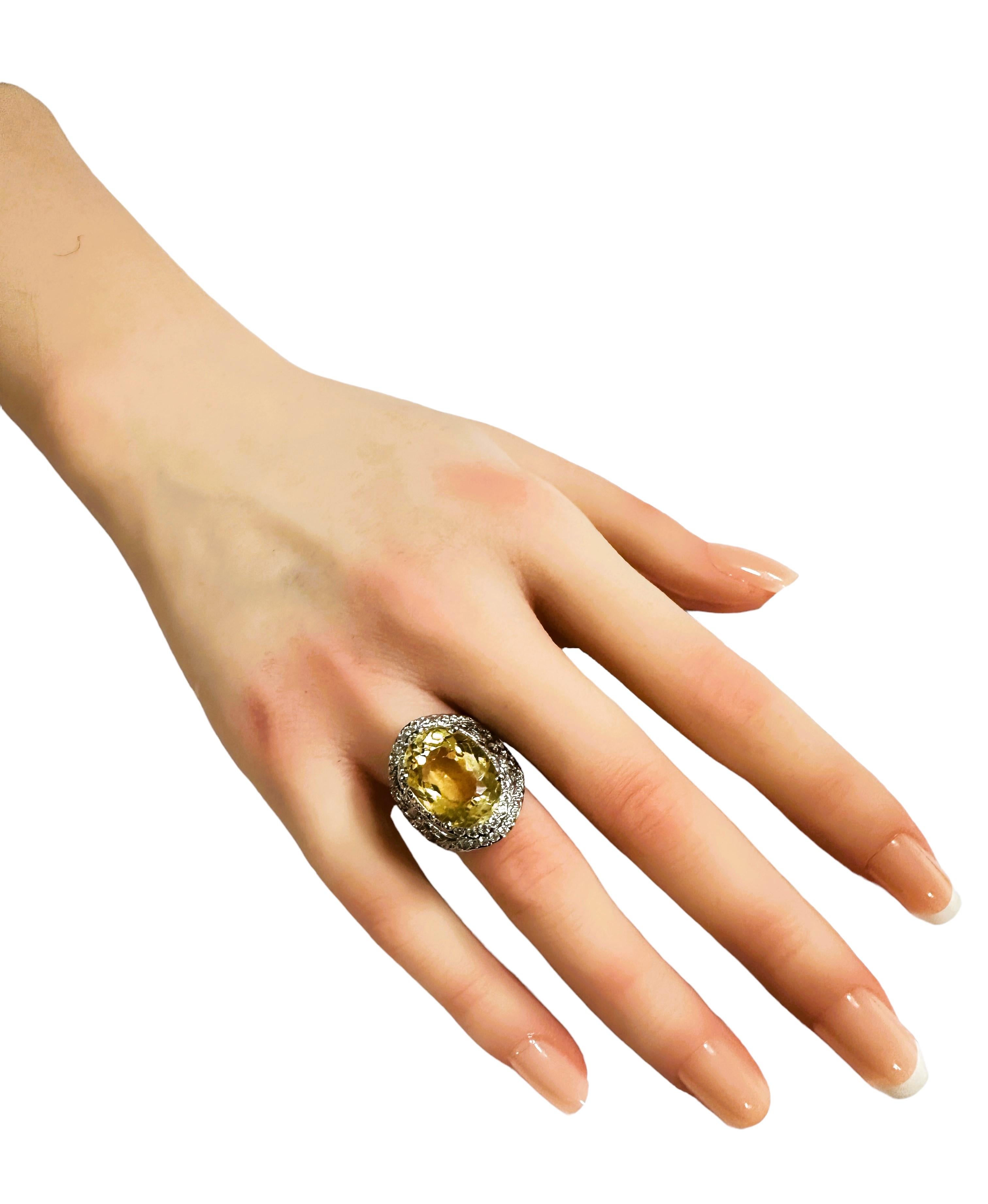 New IF Brazilian 9.30 Ct Yellow Citrine & Sapphire Sterling Ring In New Condition In Eagan, MN