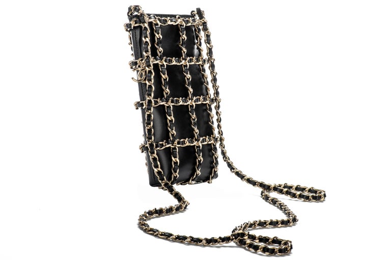 Chanel vip Sling bag With box 9500 php - REIKO LEIKO SHOP