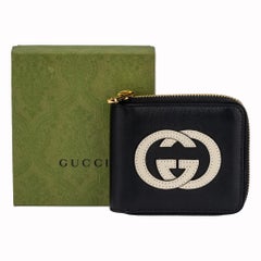 New In Box Gucci Logo Zip Around Wallet