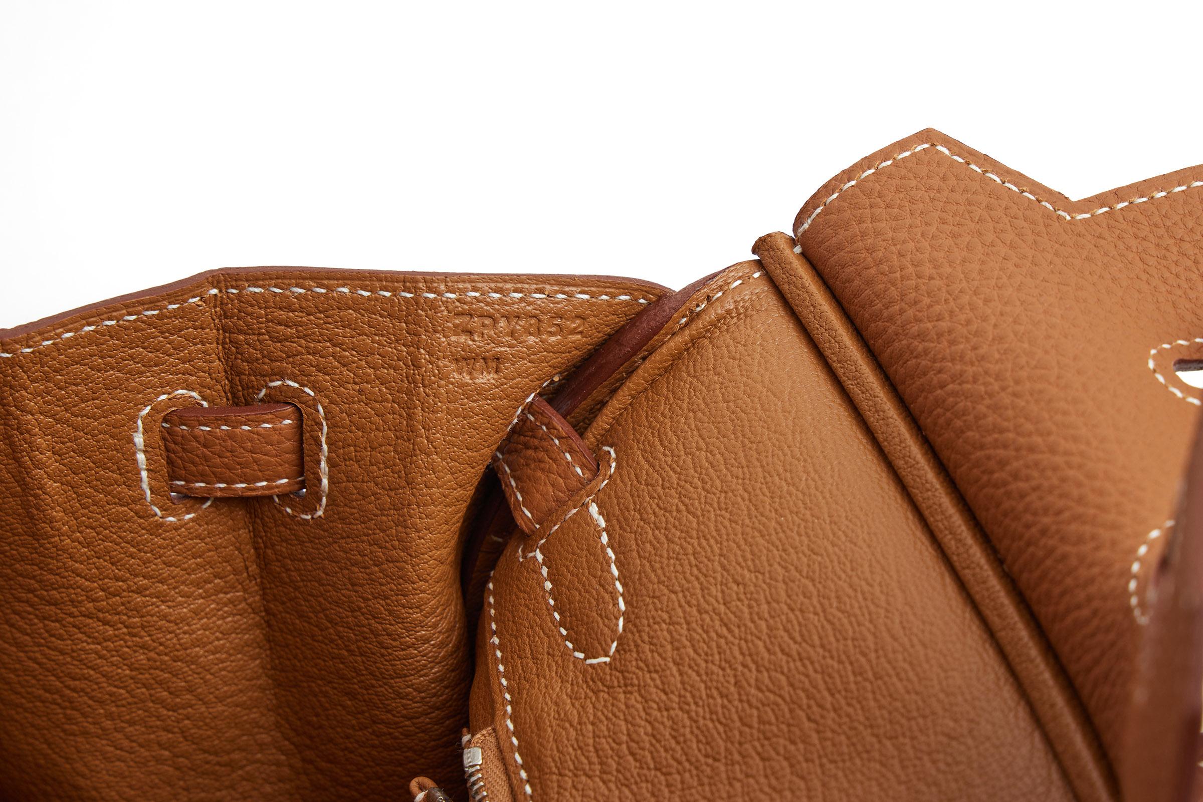 Women's New in Box  Hermes Birkin 25 Togo Gold/Palladium Bag For Sale