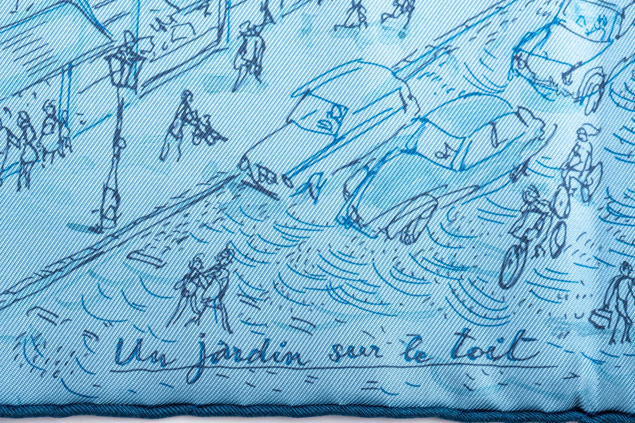 New in Box Hermes Blue Le Jardin Silk Gavroche Scarf 1