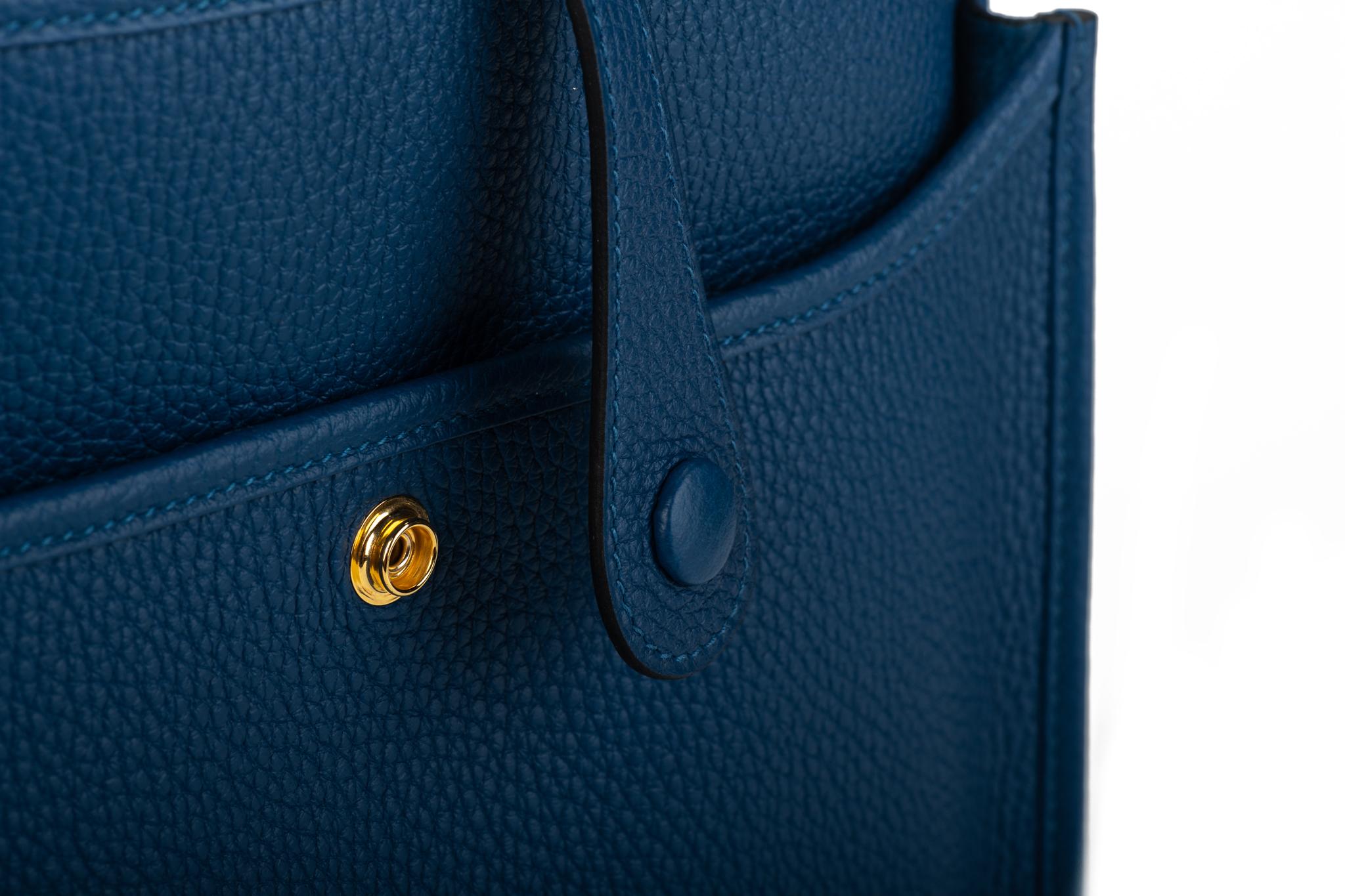 Neu in Box Hermes Evelyne PM Blau Nuit Gold Tasche 8