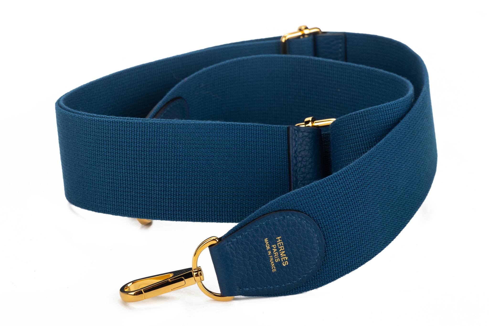 Neu in Box Hermes Evelyne PM Blau Nuit Gold Tasche 11