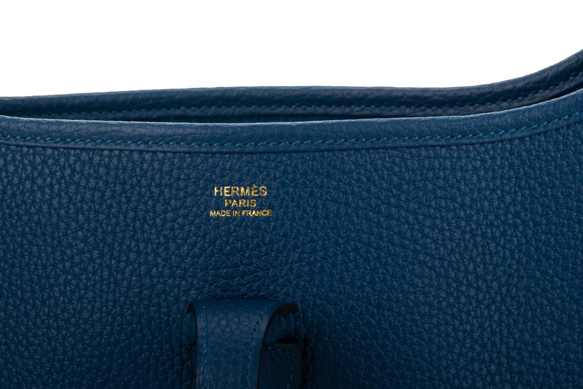 Neu in Box Hermes Evelyne PM Blau Nuit Gold Tasche 5