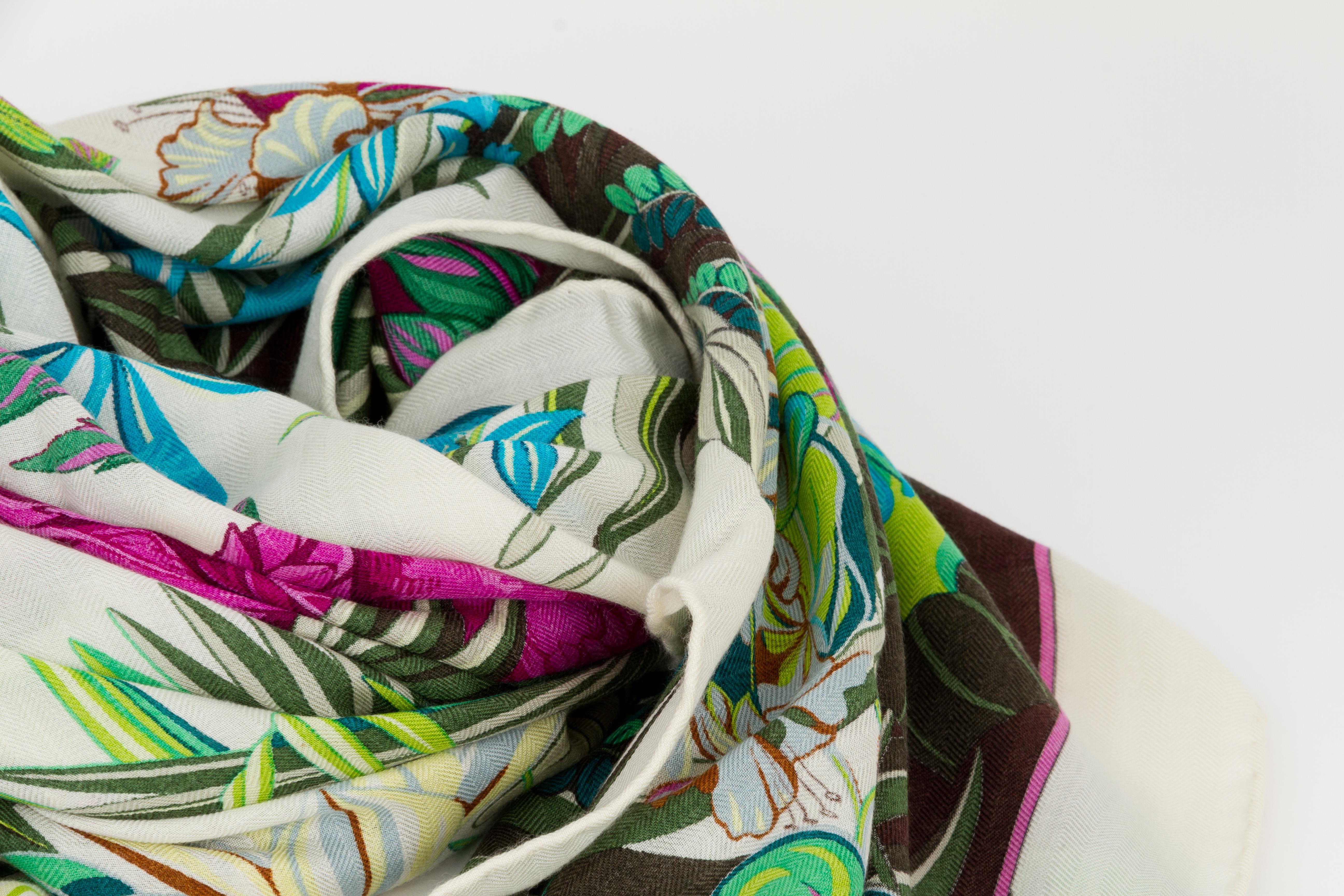 New in Box Hermès Flamingo Party Cashmere Shawl In New Condition In West Hollywood, CA