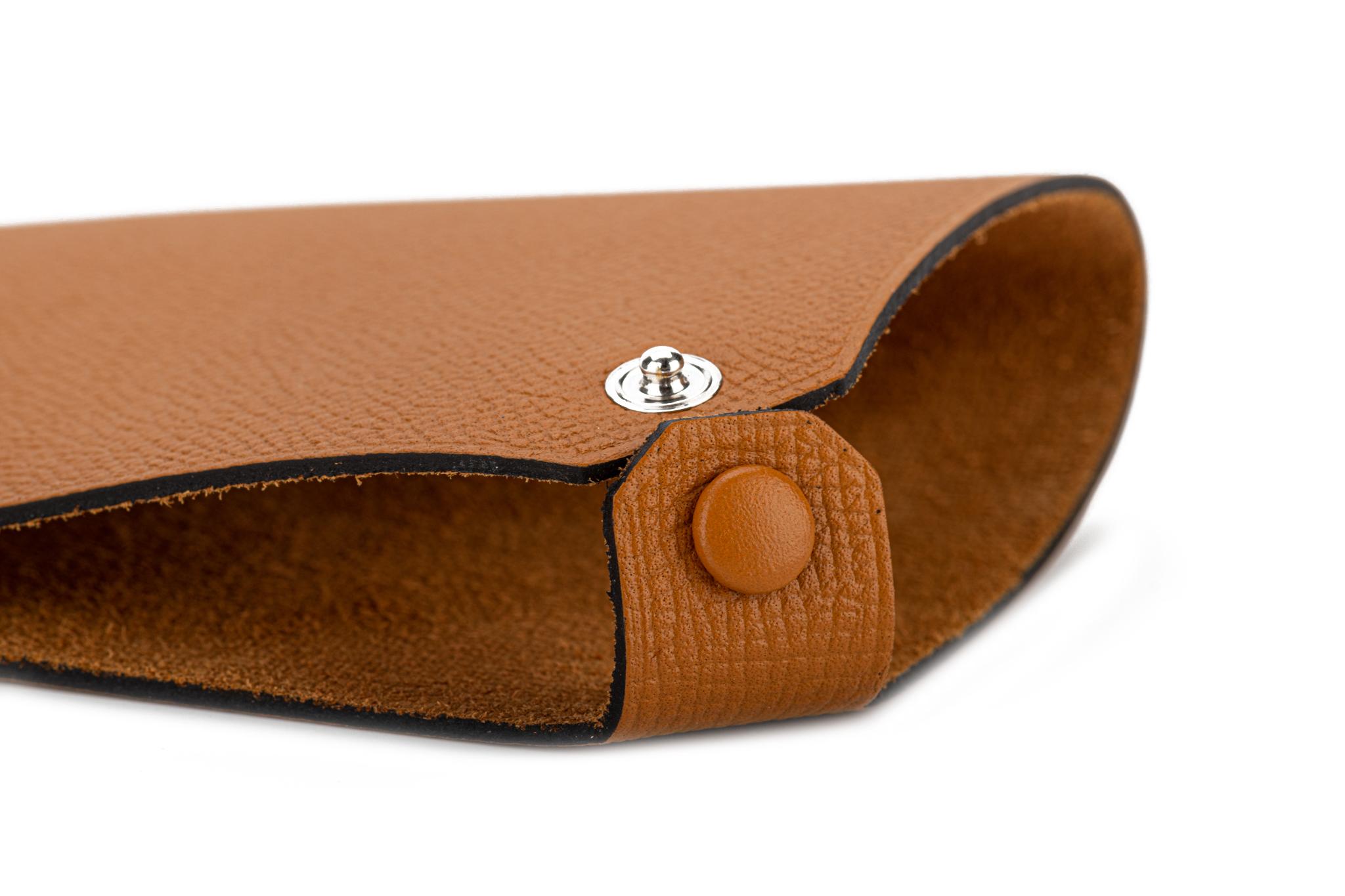 New in Box Hermès Gold Epsom Passport Cover In New Condition For Sale In West Hollywood, CA