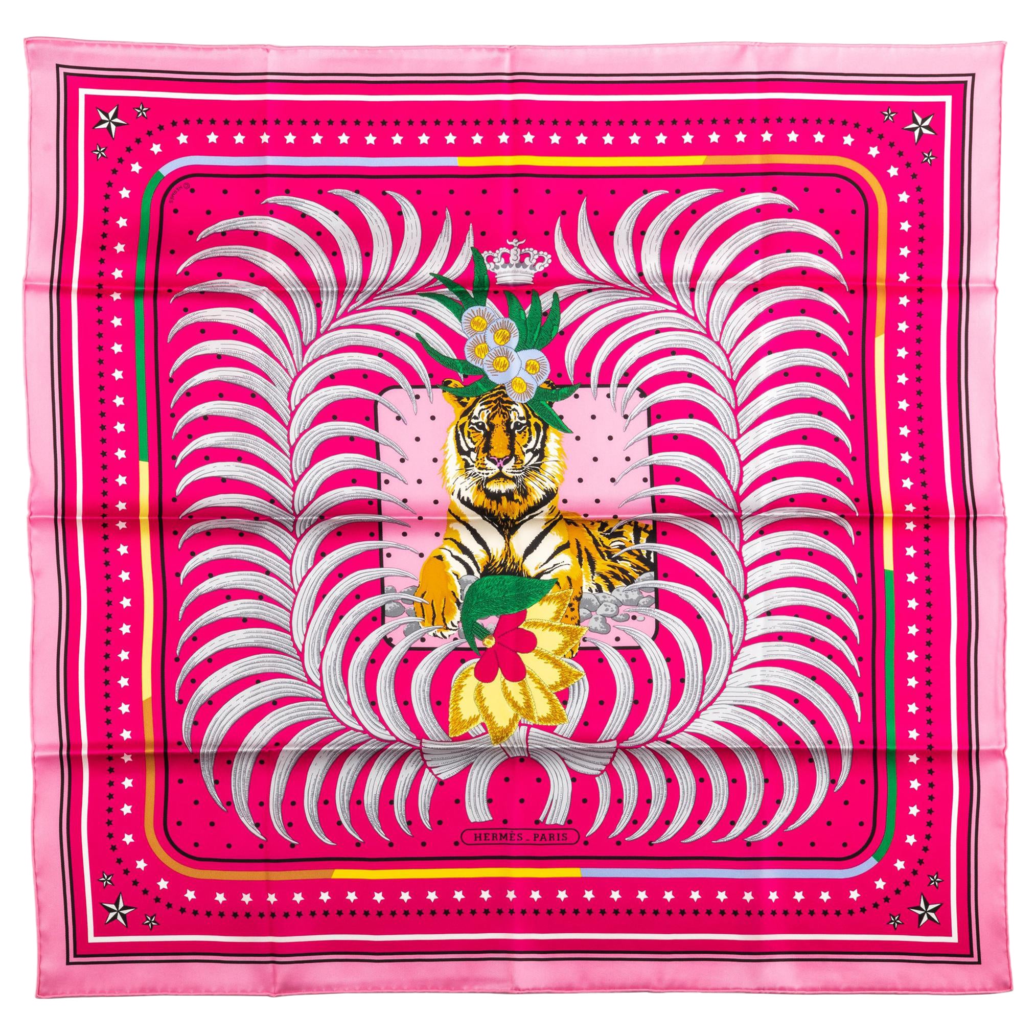 Écharpe en soie fuchsia Hermès imprimé tigre impérial, neuve dans sa boîte