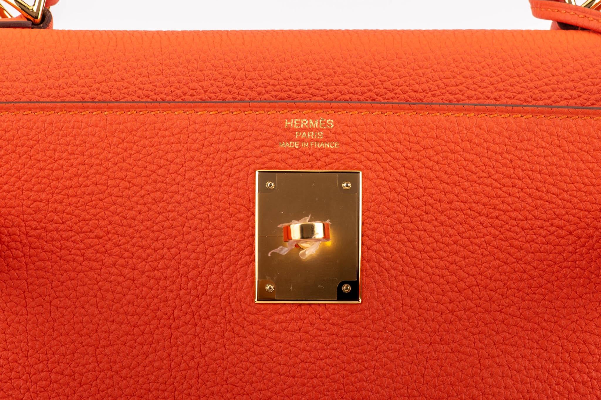 New in Box Hermes Kelly 28cm Feu Togo Gold Bag 2