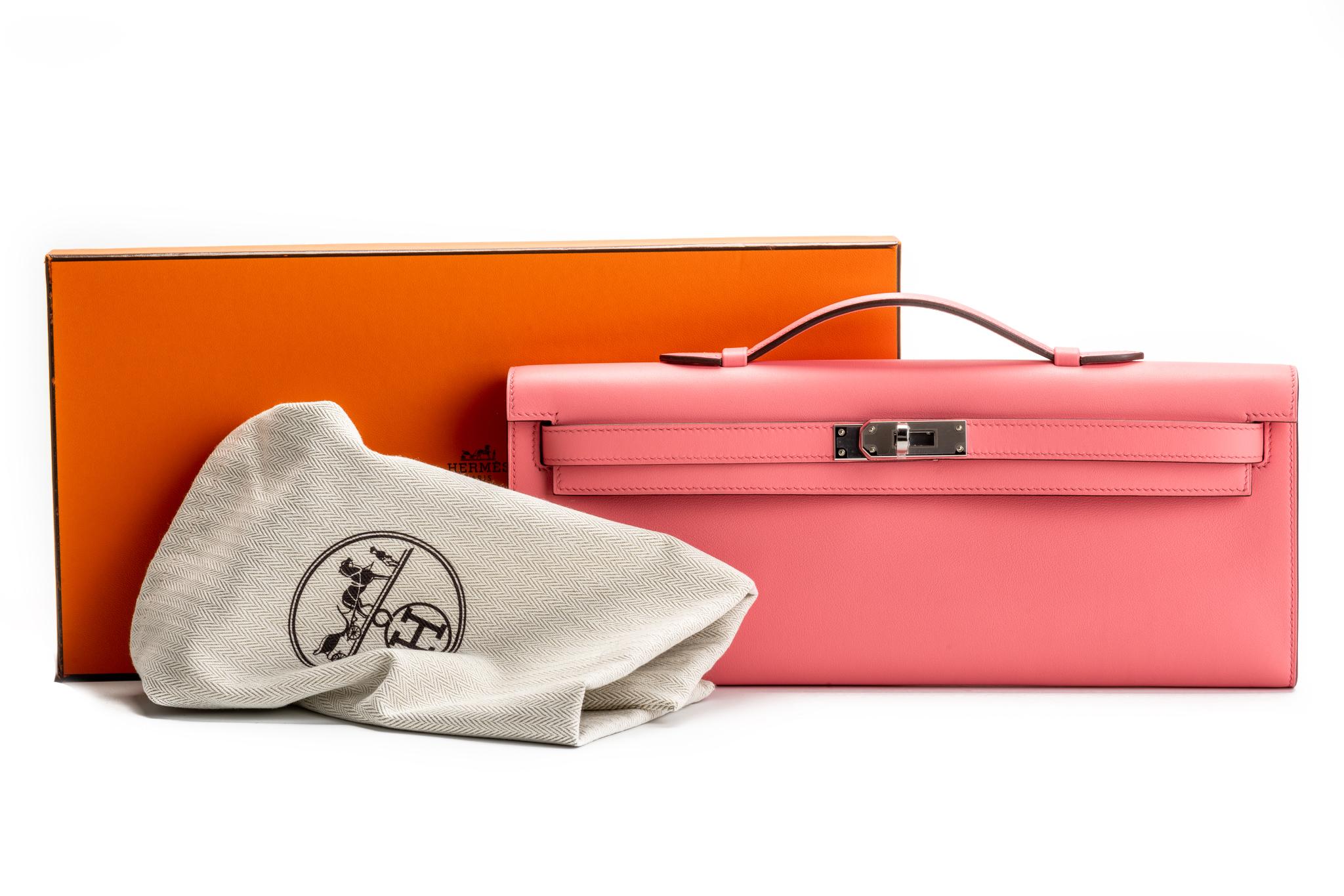 Hermes brand new in box rare and collectible kelly cut in rose azalee swift and palladium hardware. Date stamp Y for 2020. Comes with booklet, dust cover and box.