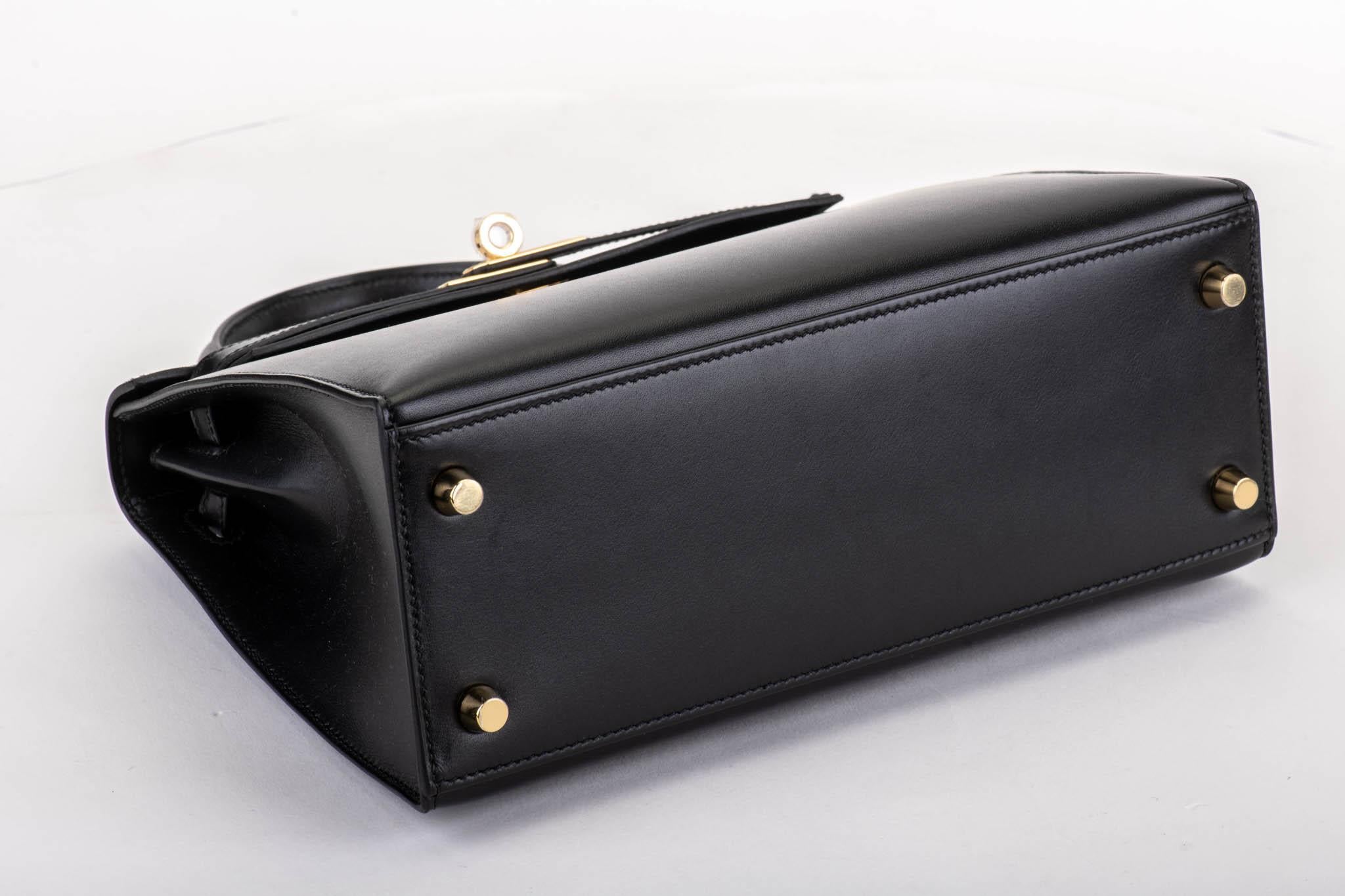 Black New in Box Hermes Kelly Sellier 25cm Tadelakt Gold Bag