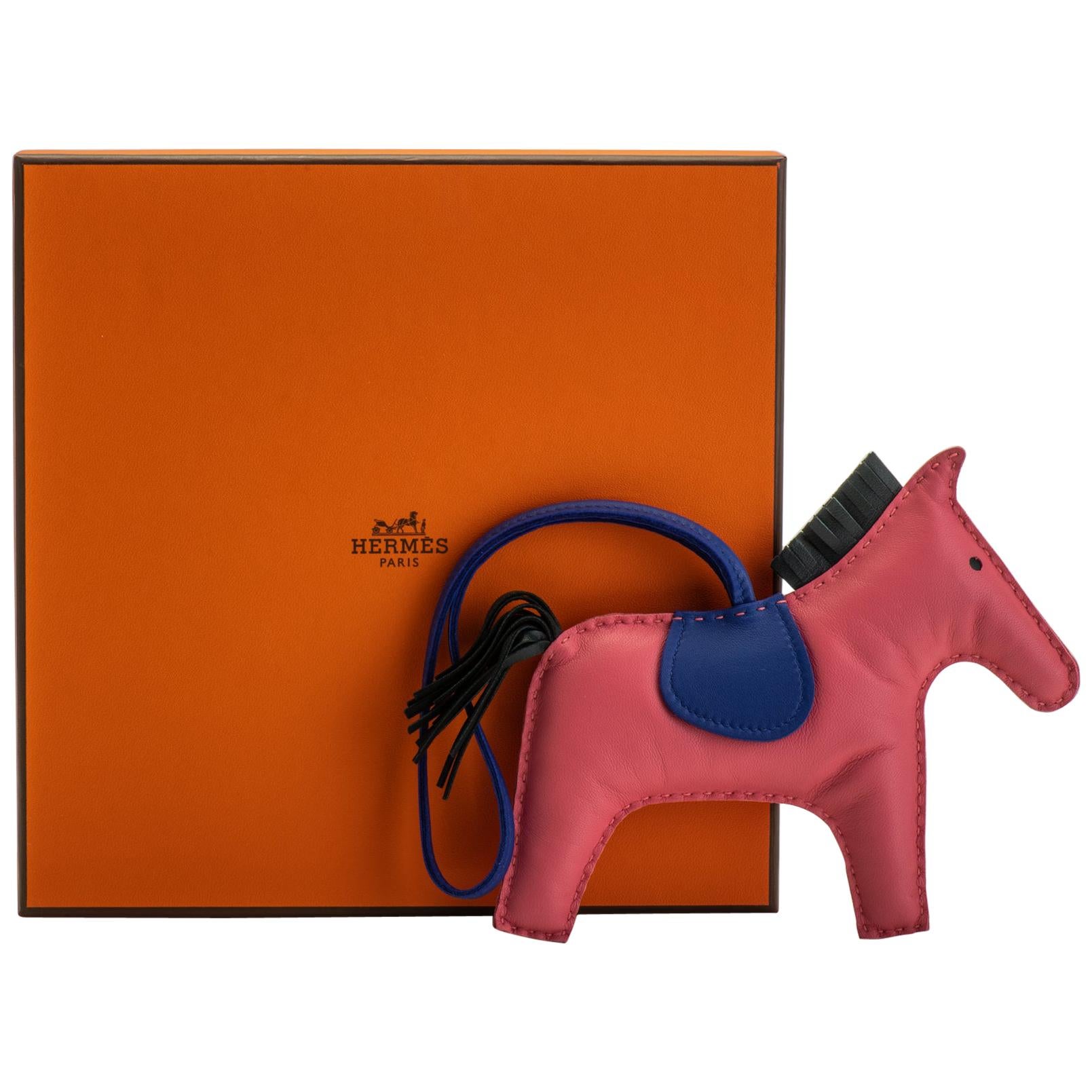 Hermes HERMES Rodeo Pegasus PM Move Sylbestle Keychaolder Charm A