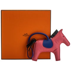 Nuevo en caja Hermes Rodeo PM Rosa Azalee Bolsa Charm