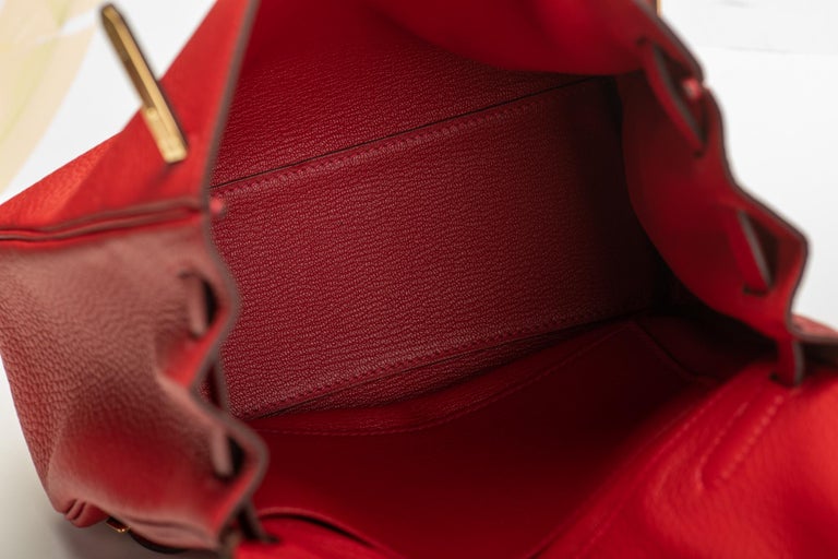 New in Box Hermes Rouge Casaque Kelly A Dos Bag For Sale 2
