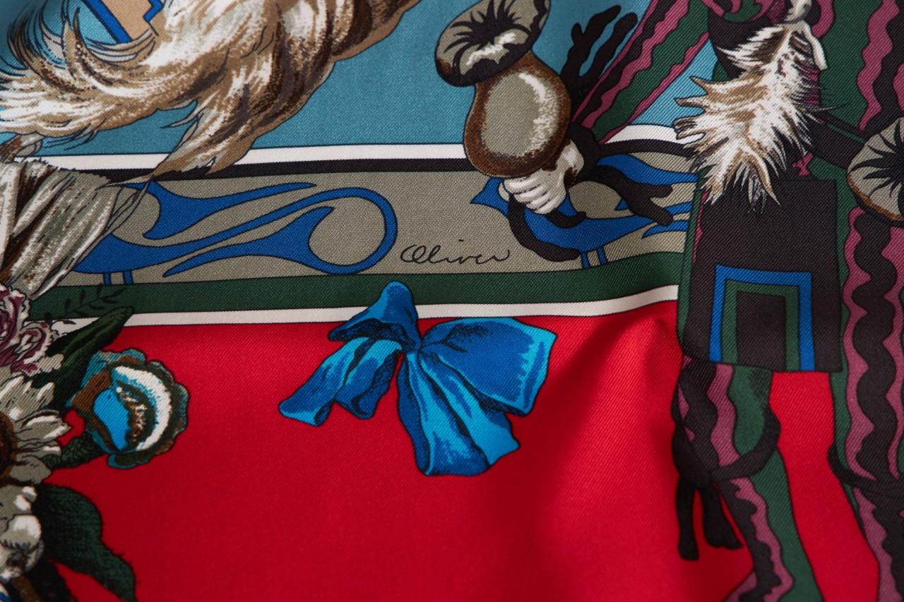 New in Box Hermès Silk Pointe Kachinas Shawl  In New Condition In West Hollywood, CA