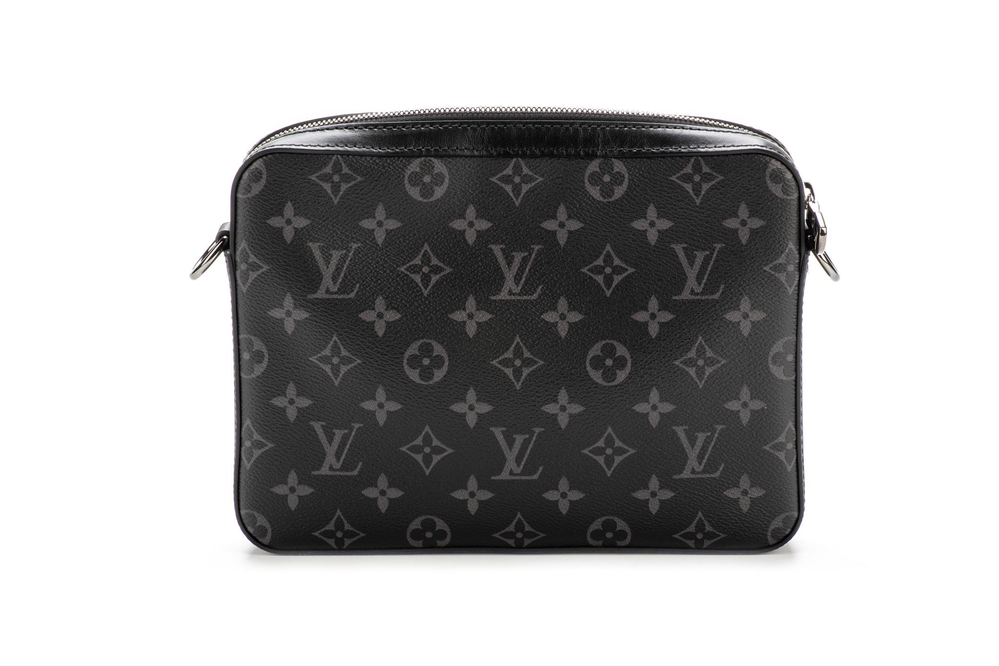 New in Box Louis Vuittom Men Multi Pochette Black Gray Bag 3