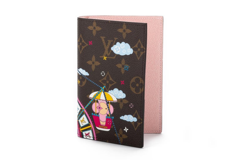 LOUIS VUITTON 2022 Holiday LE Place Vendôme Passport Cover *New - Timeless  Luxuries