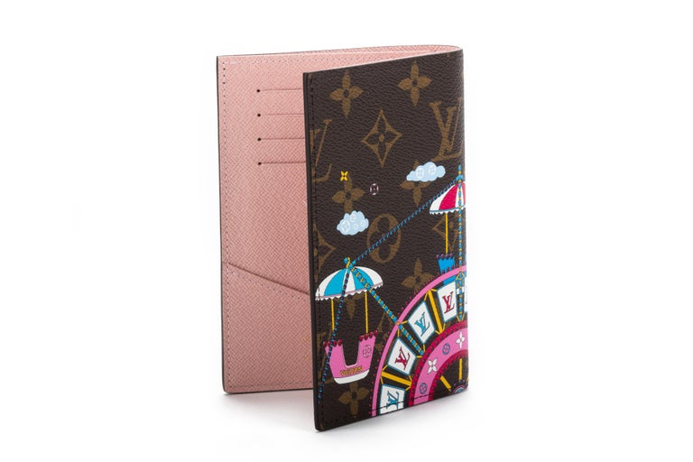 Louis Vuitton Passport Cover, Brown, One Size