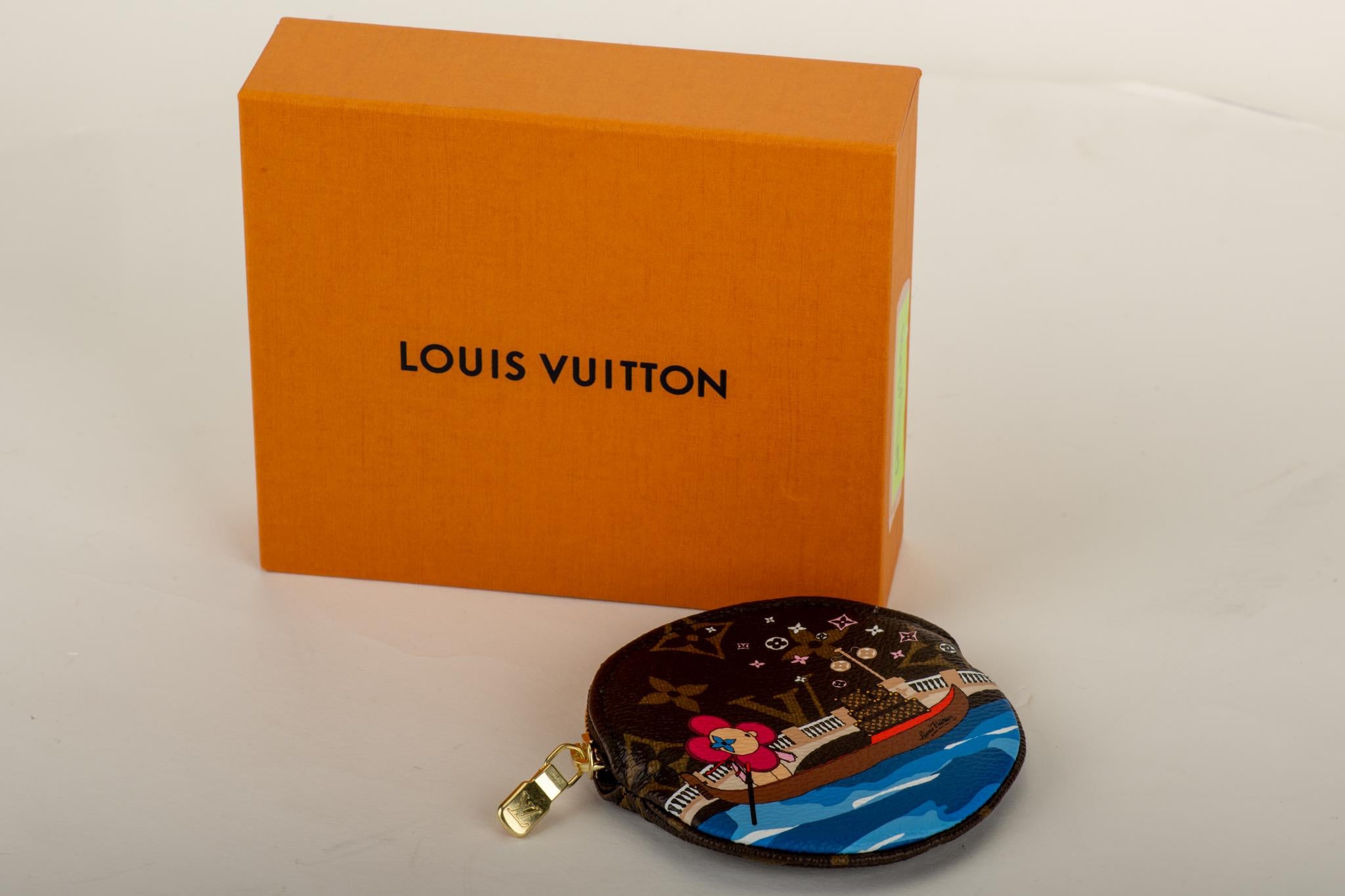 New in Box Louis Vuitton Christmas 2019 Venice Coin Case In New Condition In West Hollywood, CA