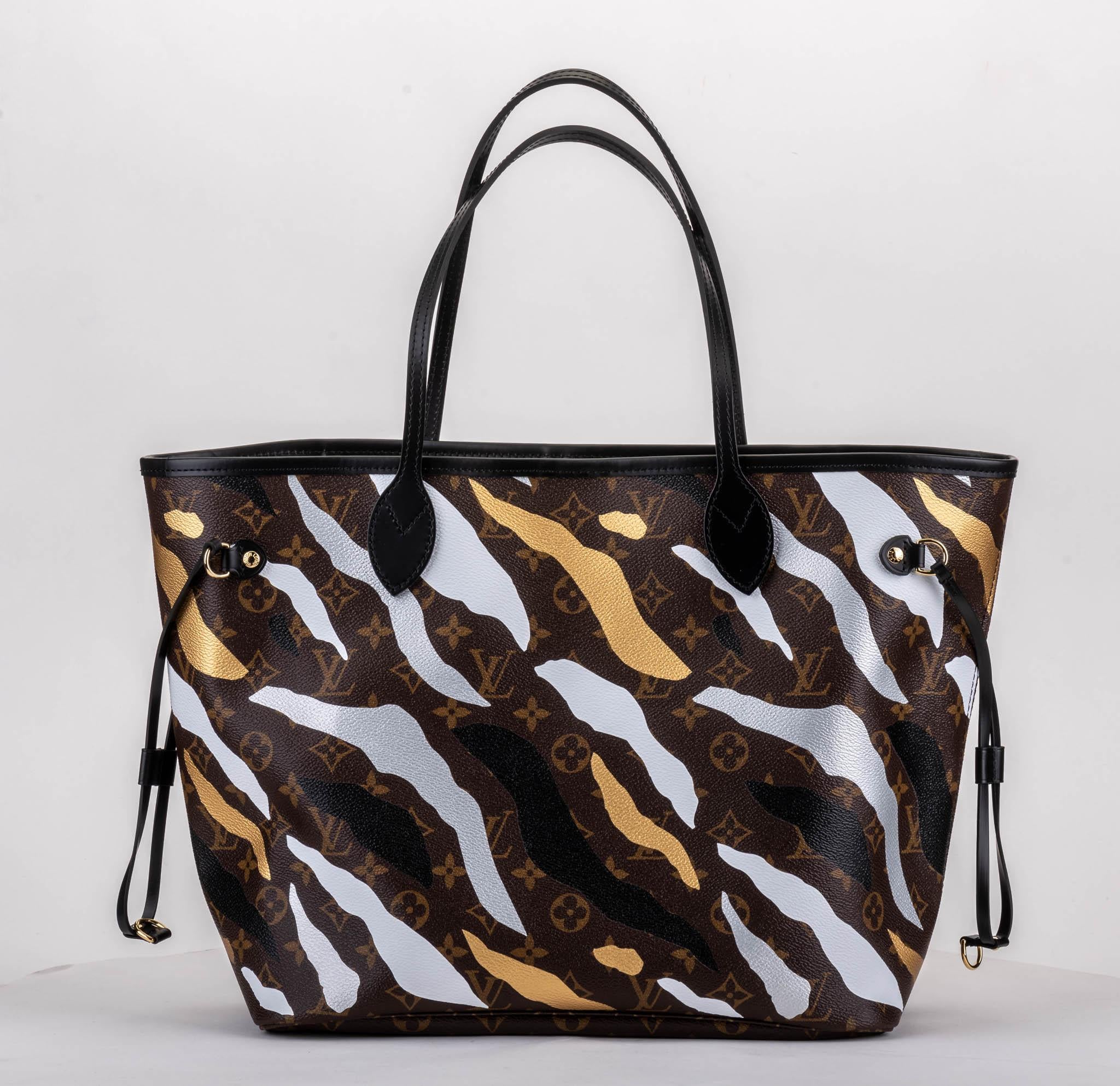 Neu in Box Louis Vuitton Limited Edition Camouflage Neverfull MM Tote Bag (Schwarz)