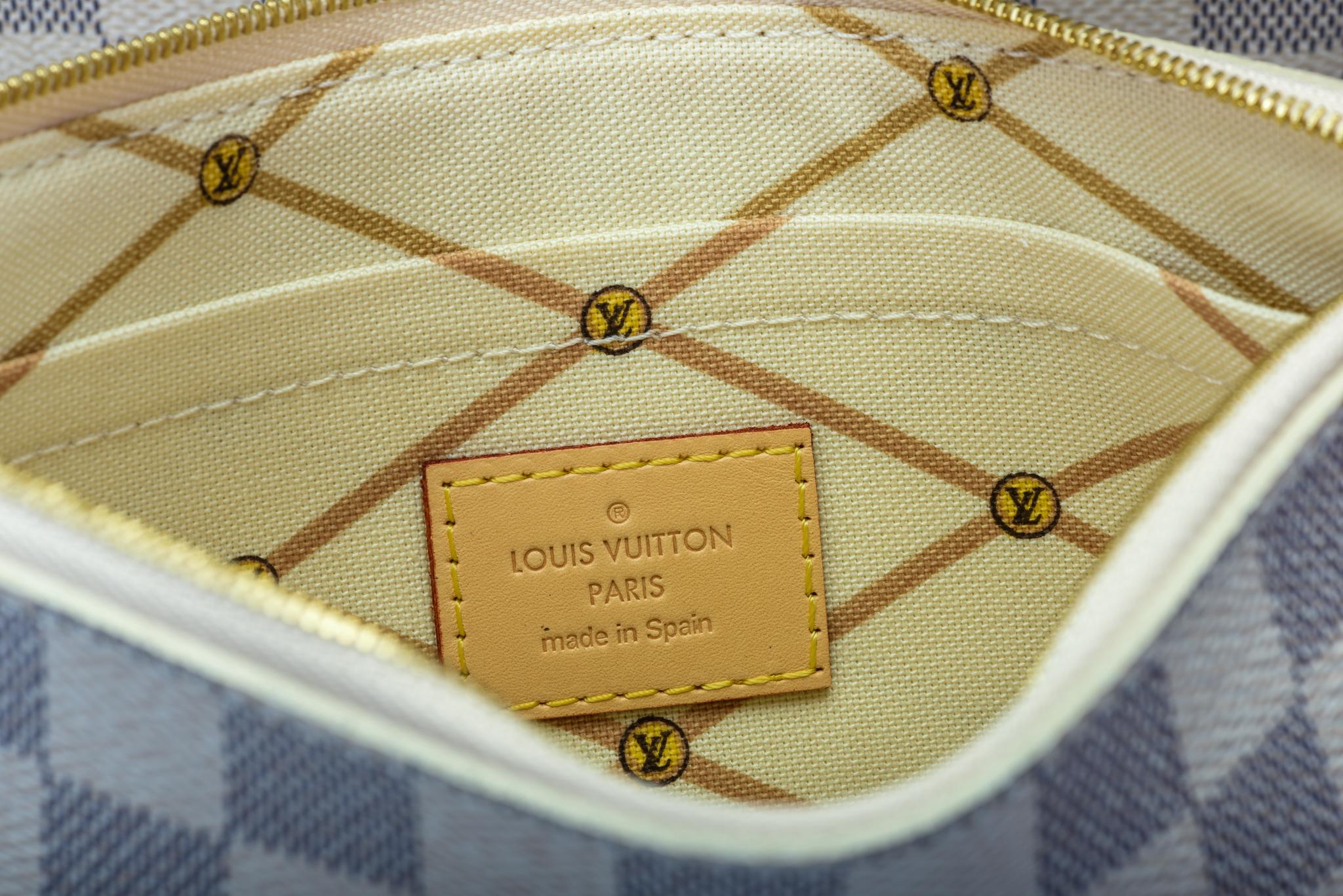 New in Box Louis Vuitton Limited Edition Capri Neverfull Damier Azur Bag 9