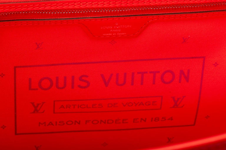 Louis Vuitton A4 Logo Straw Bags (M59963)