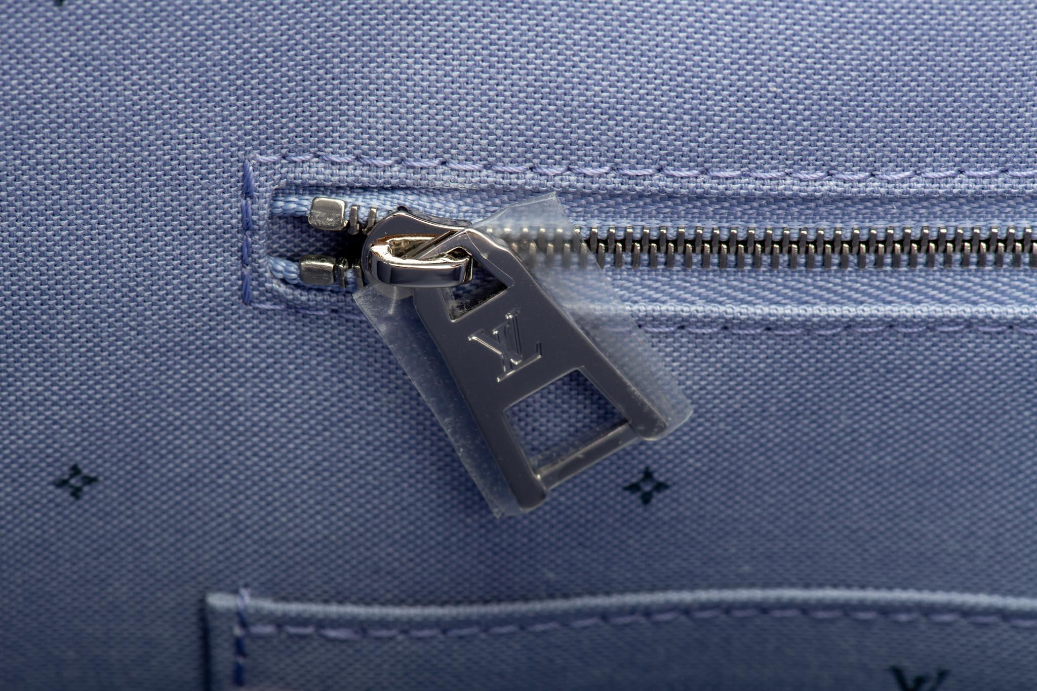 Louis Vuitton - Sac On The Go, édition limitée, état neuf dans sa boîte 5