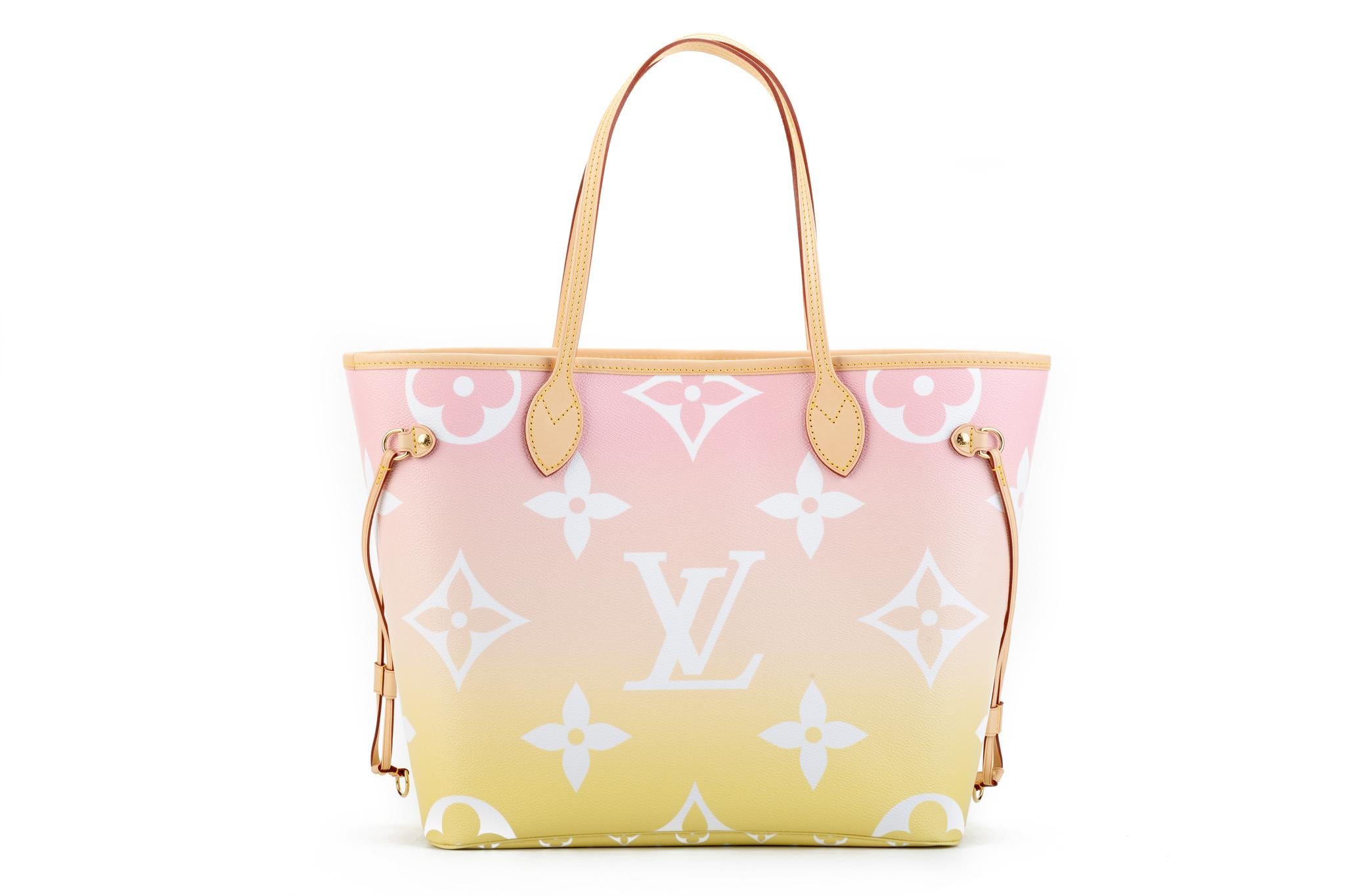 New in Box Louis Vuitton Limited Edition Pink Ombre Neverfull  Bag 3