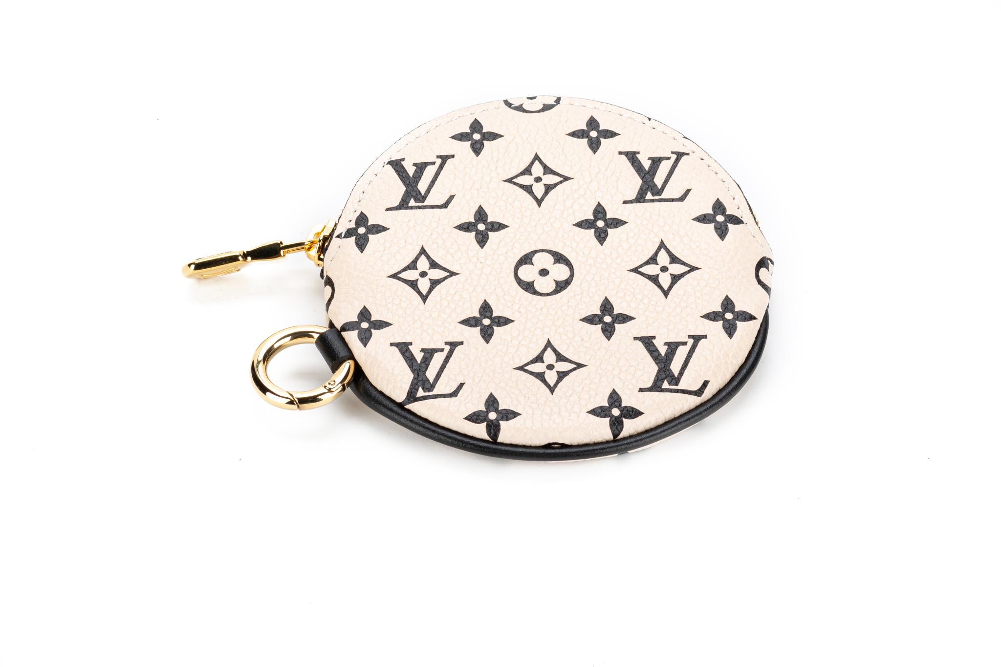 Neu in Box Louis Vuitton Limited Edition Pochette Trio Tasche 4