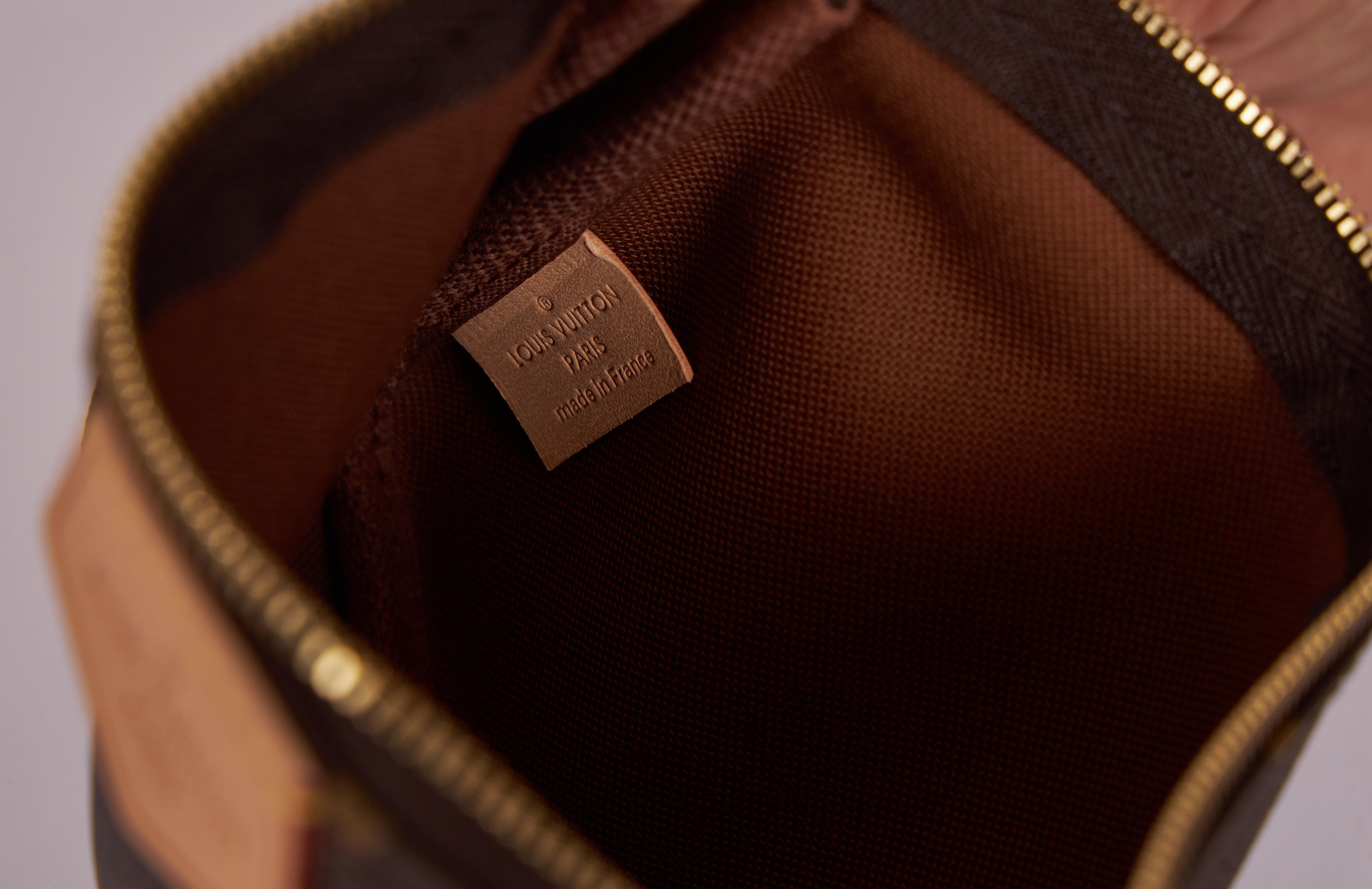 Louis Vuitton Mehrfarbige Pouchette Tasche in Rosa, im Karton im Angebot 1
