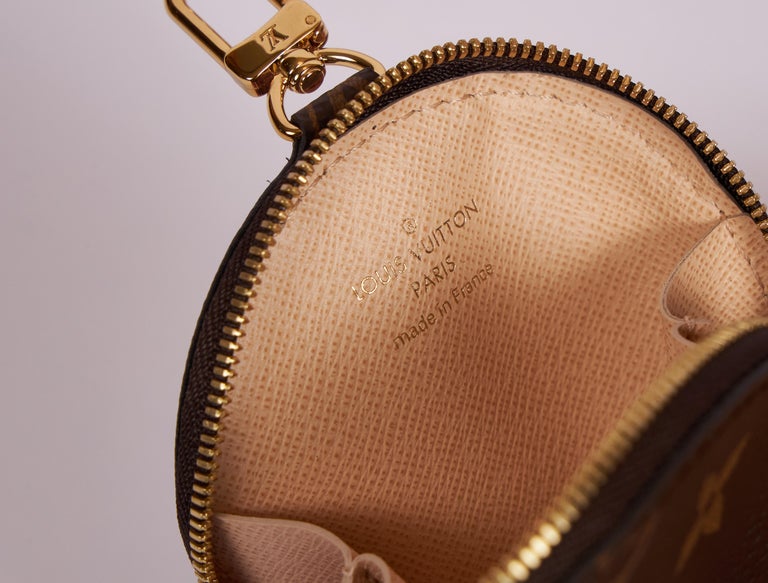 Louis Vuitton Hollywood Round Coin Purse - Vintage Lux