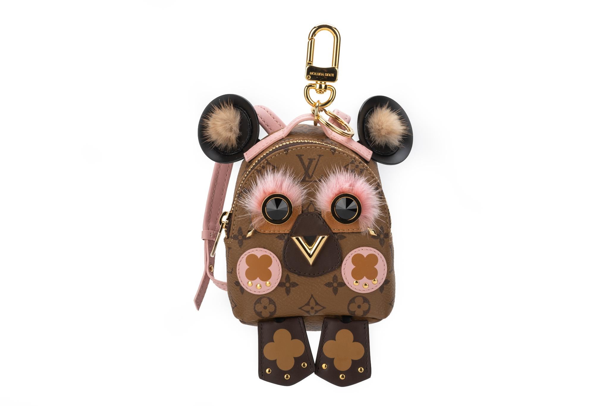 Louis Vuitton Owl - 3 For Sale on 1stDibs