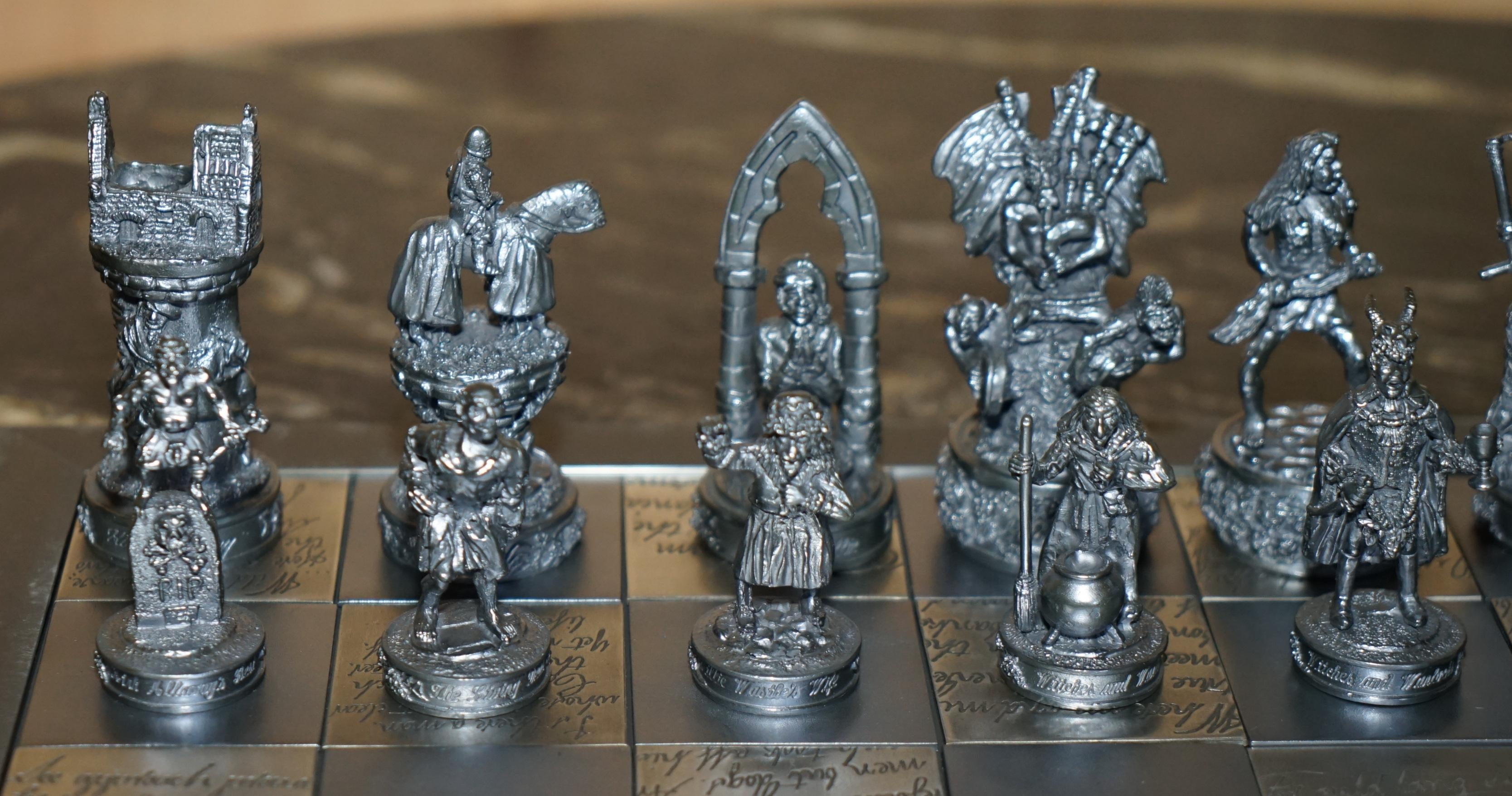 NEW IN THE BOX LTD EDITION 18/500 ROBERT BURNS SCOTTiSH CHESS SET en vente 10