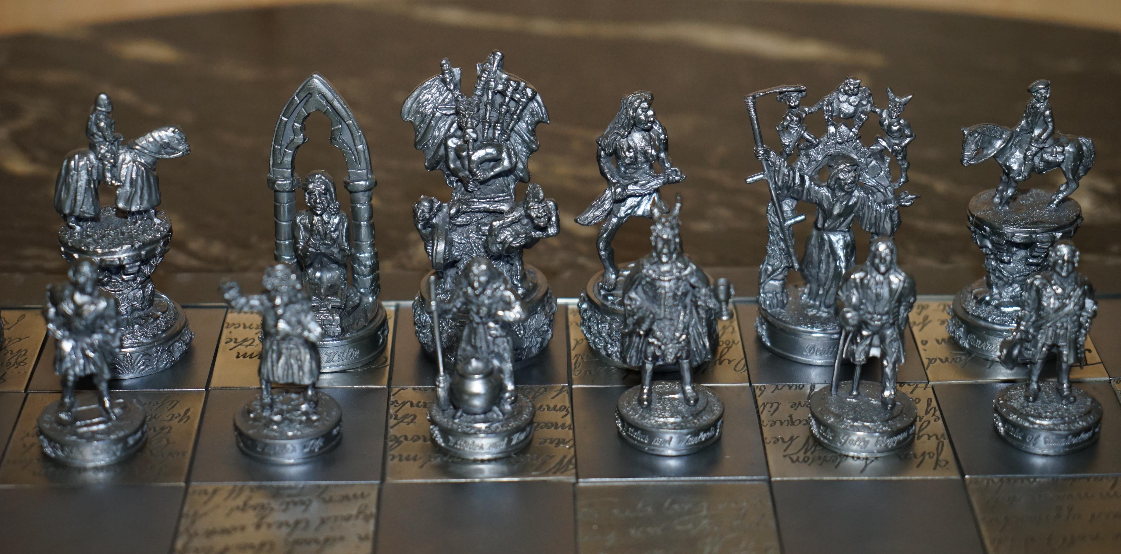 NEW IN THE BOX LTD EDITION 18/500 ROBERT BURNS SCOTTiSH CHESS SET en vente 11