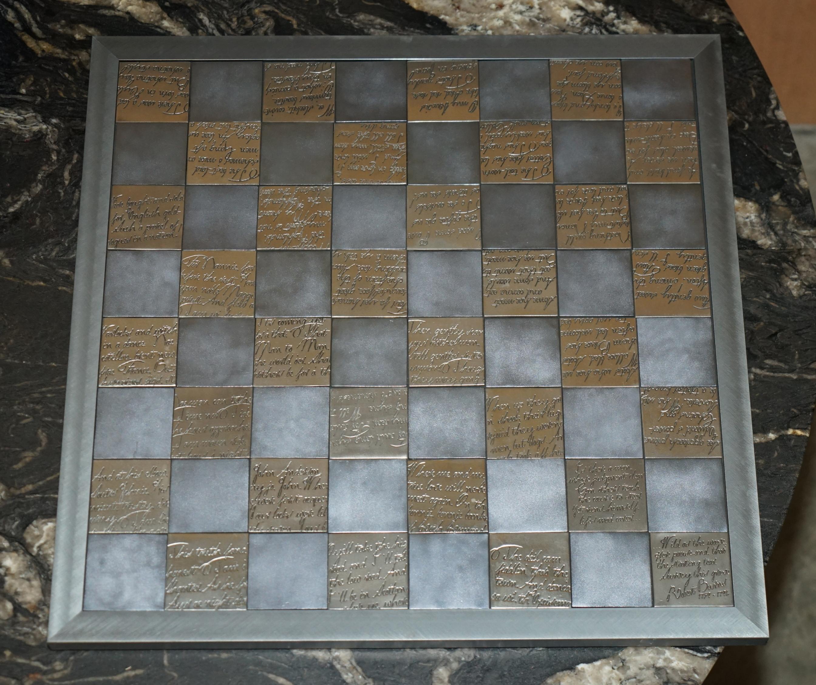 NEW IN THE BOX LTD EDITION 18/500 ROBERT BURNS SCOTTiSH CHESS SET Bon état - En vente à West Sussex, Pulborough