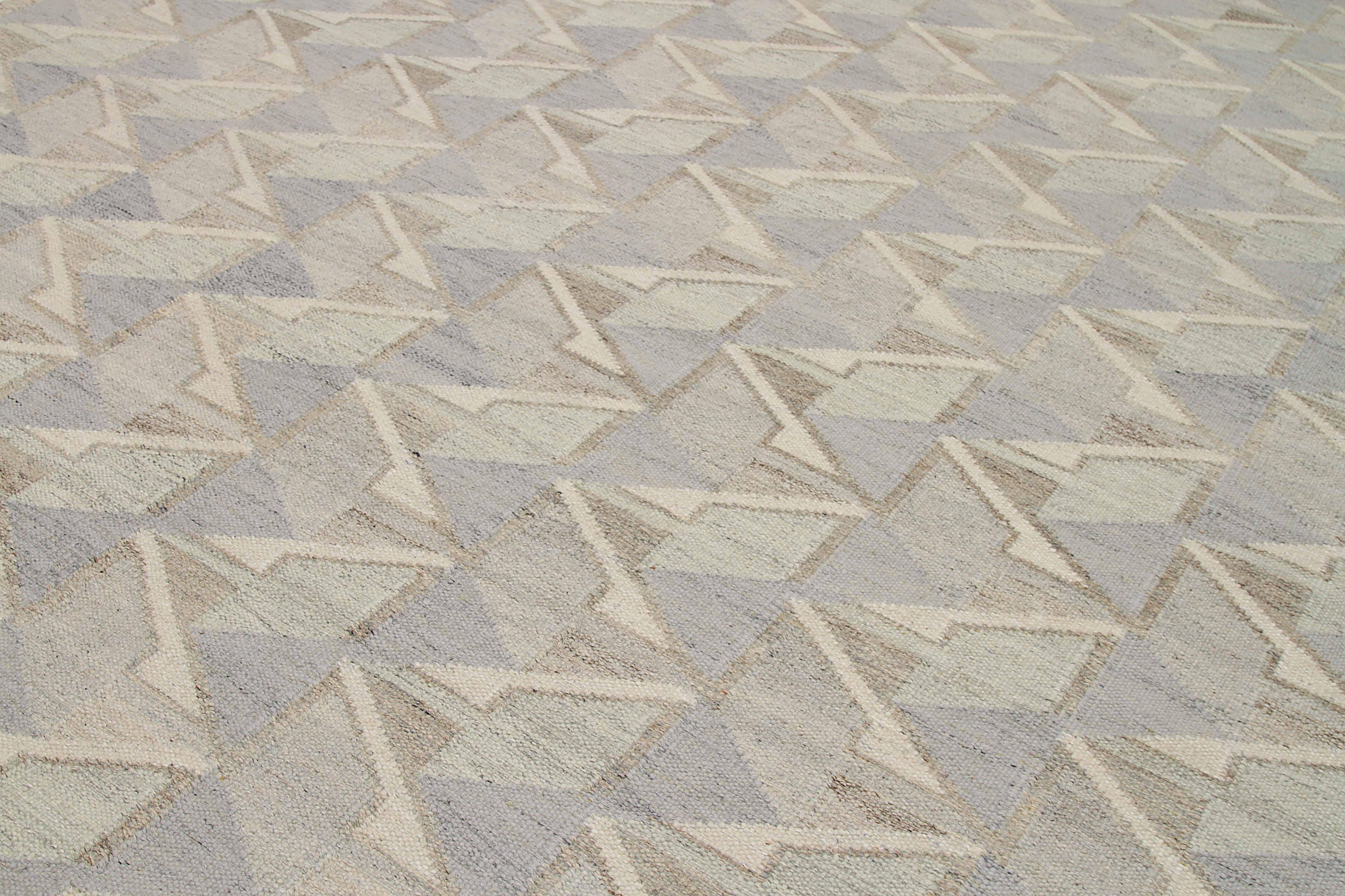 Indischer Teppich im skandinavischen Design, skandinavisches Design (Handgewebt) im Angebot
