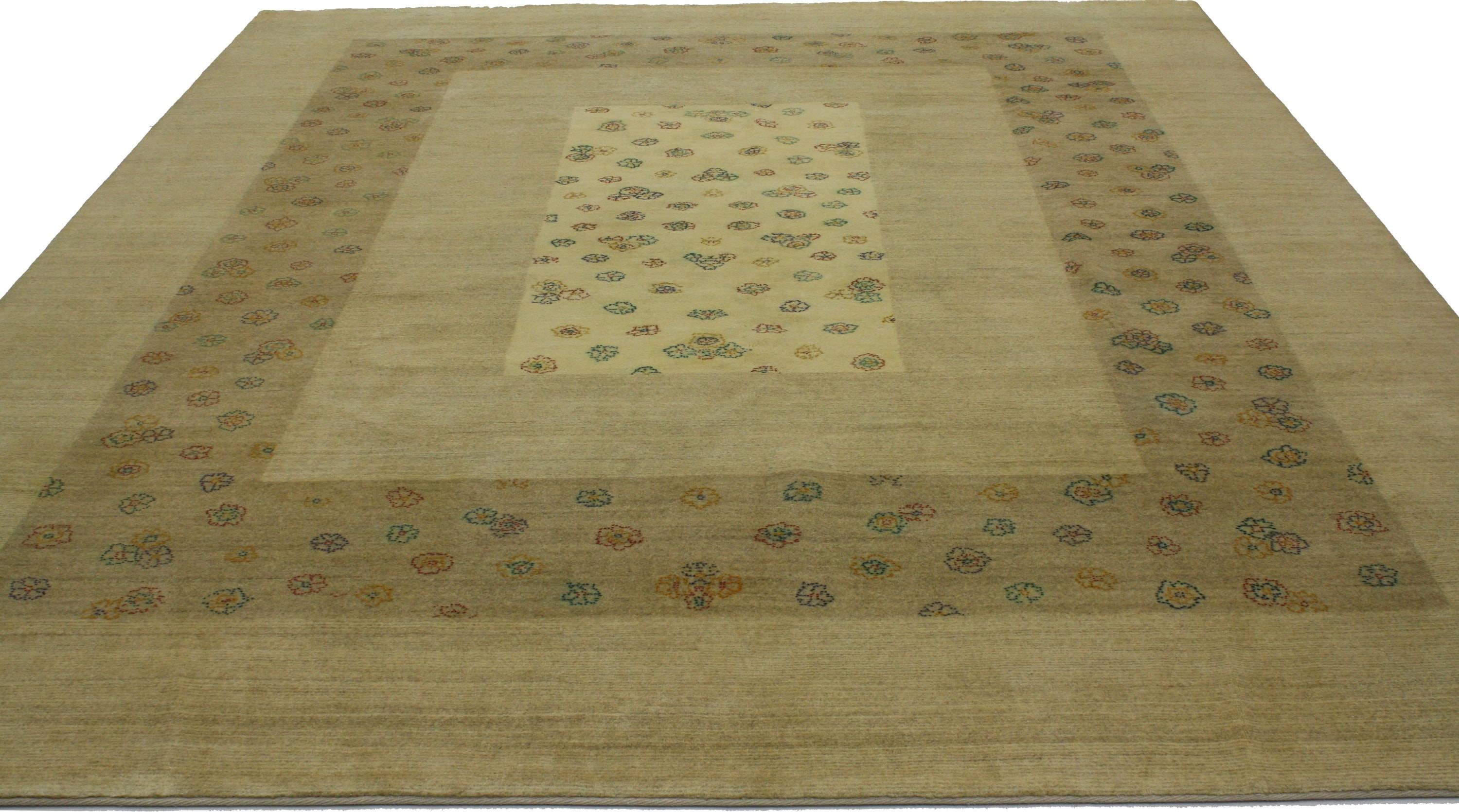 30219, new Indian rug with Modern transitional style. Understated and relaxed in style, this transitional style Indian rug features a large square border and concentric square borders within, one filled with floral outlined motifs matching those in