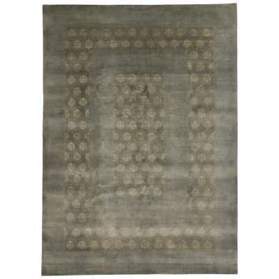 New Transitional Moorish-Style Rug with Modern Design For Sale at 1stDibs