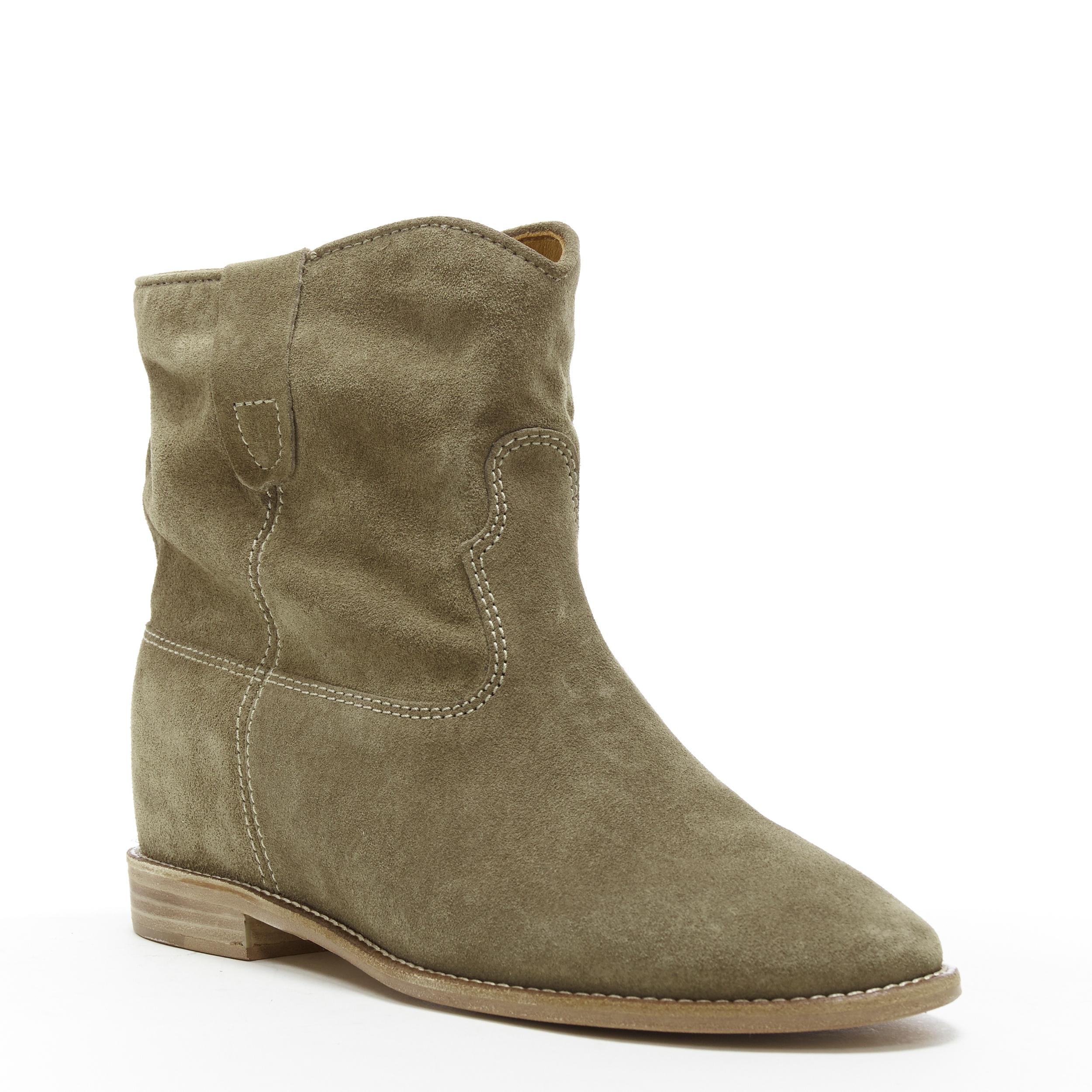 nuevo ISABEL MARANT ETOILE Crisi botín de ante aterciopelado marrón EU40
Marca: Isabel Marant
Diseñadora: Isabel Marant
Nombre del modelo / Estilo: Bota Crisi
Material: Ante
Color: Marrón
Patrón: Sólido
Cierre: Tira de él
Material del forro: