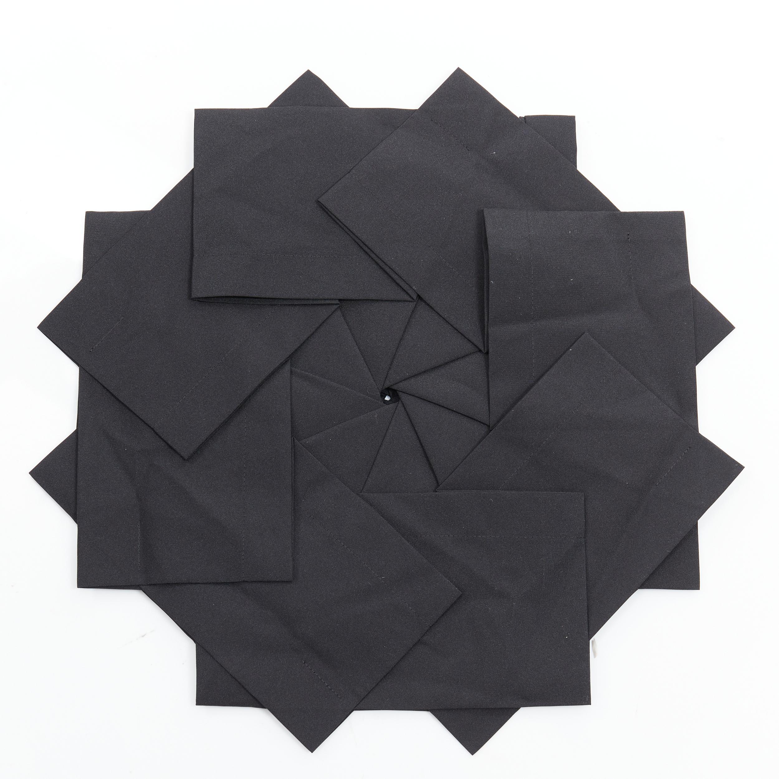 new ISSEY MIYAKE 132 5. black coated sheen origami transformable sleeveless top 
Reference: TGAS/B01634 
Brand: Issey Miyake 
Material: Cotton 
Color: Black 
Pattern: Solid 
Extra Detail: Can be folded flat inspired by Japanese Origami. Black