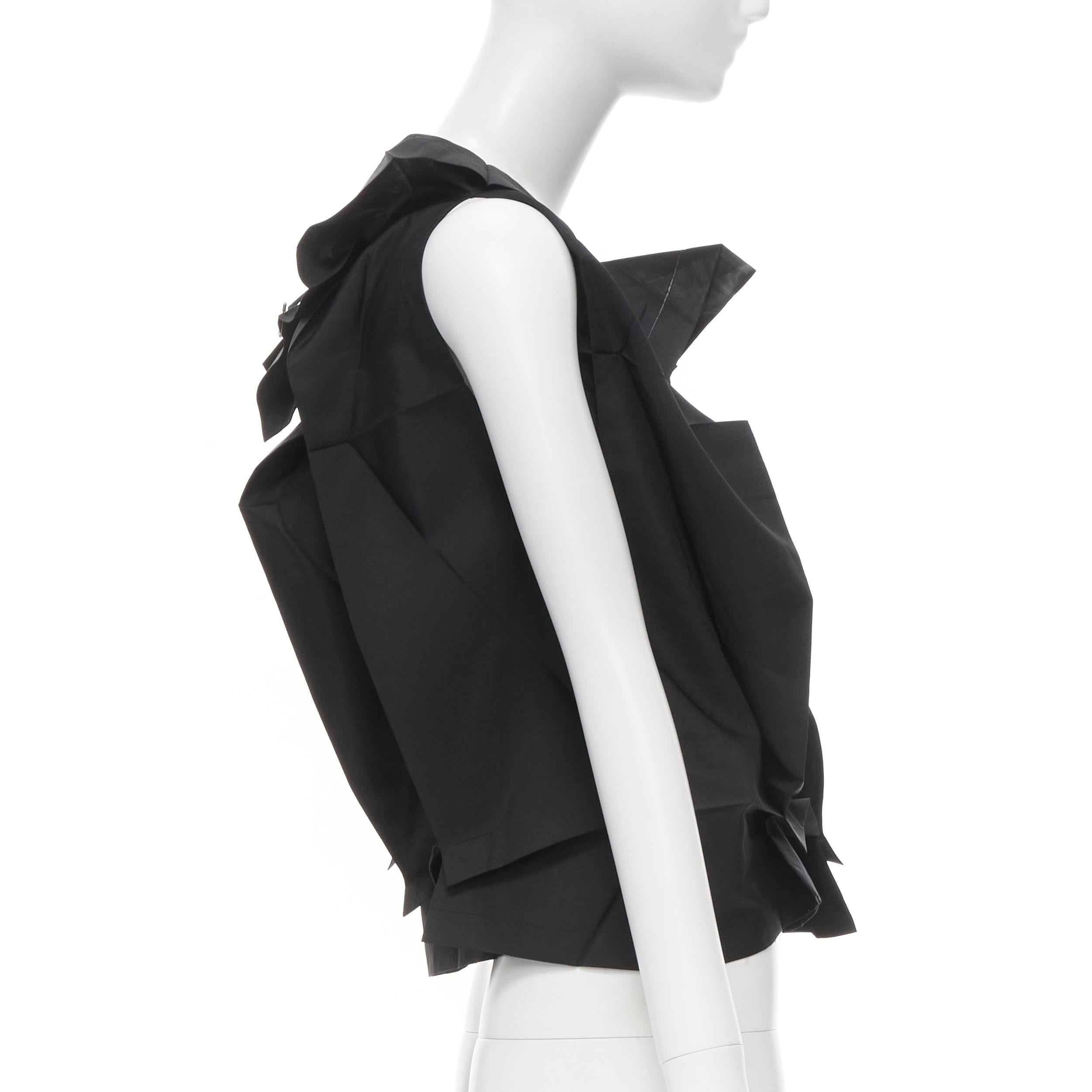 new ISSEY MIYAKE 132 5. black coated sheen origami transformable sleeveless top In New Condition In Hong Kong, NT
